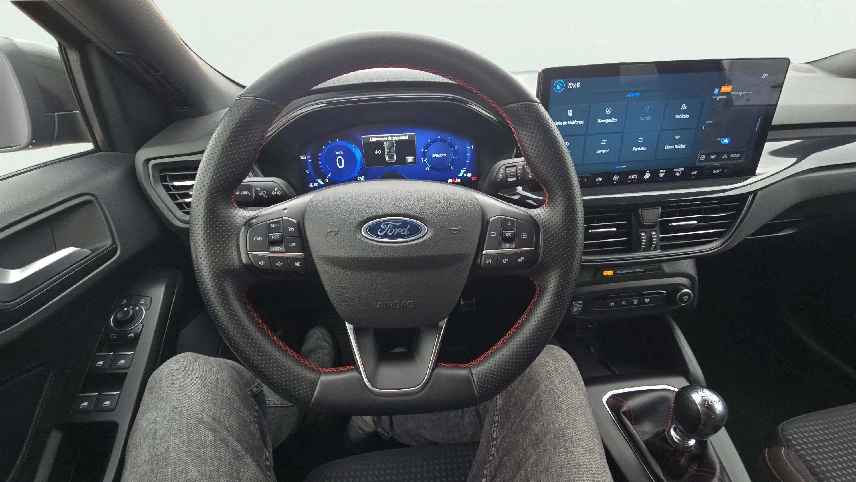 Ford Focus 1.0 EcoBoost MHEV ST-Line X - foto 12