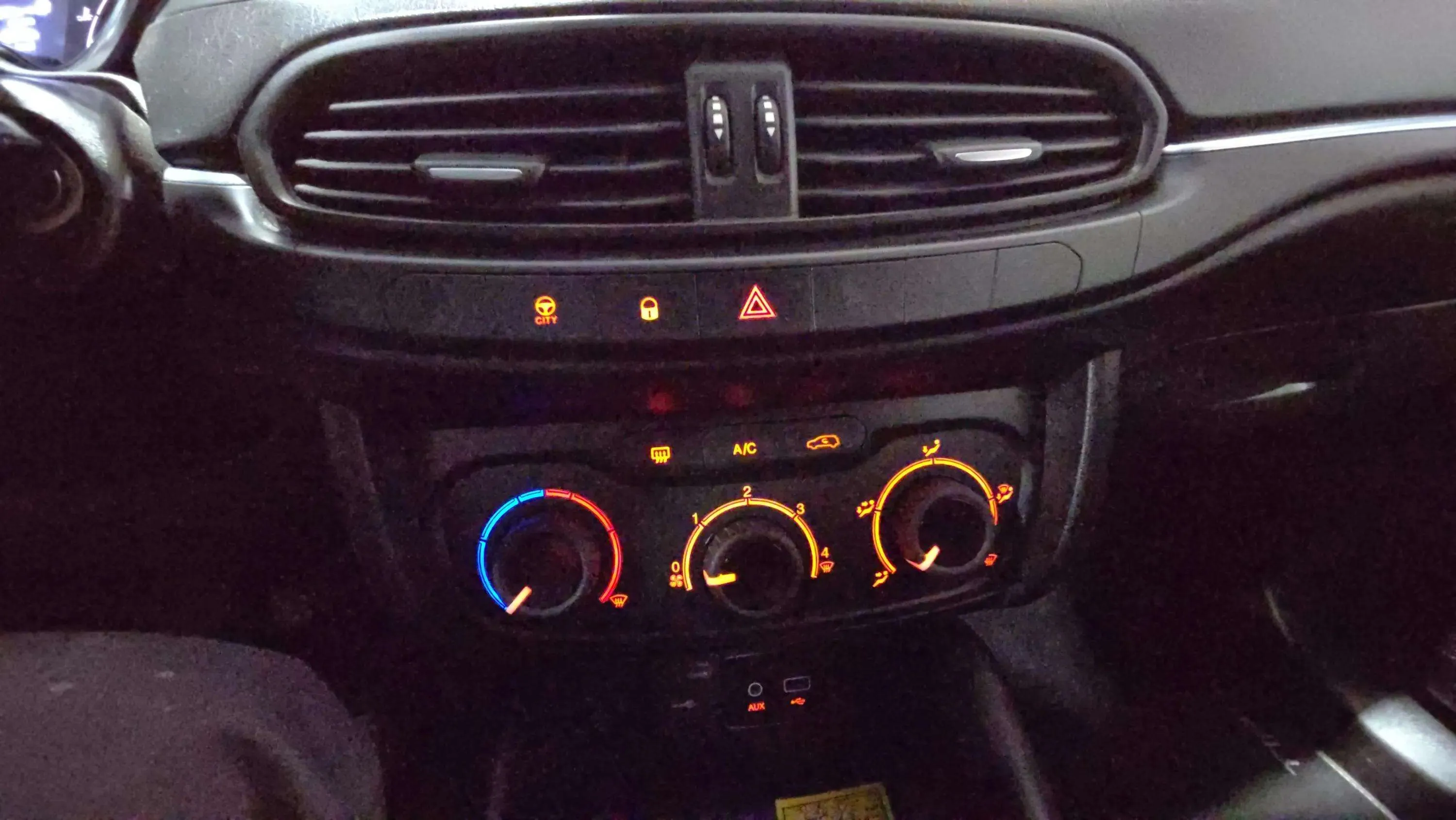 Fiat Tipo 1.4 16v Easy Business - foto 23
