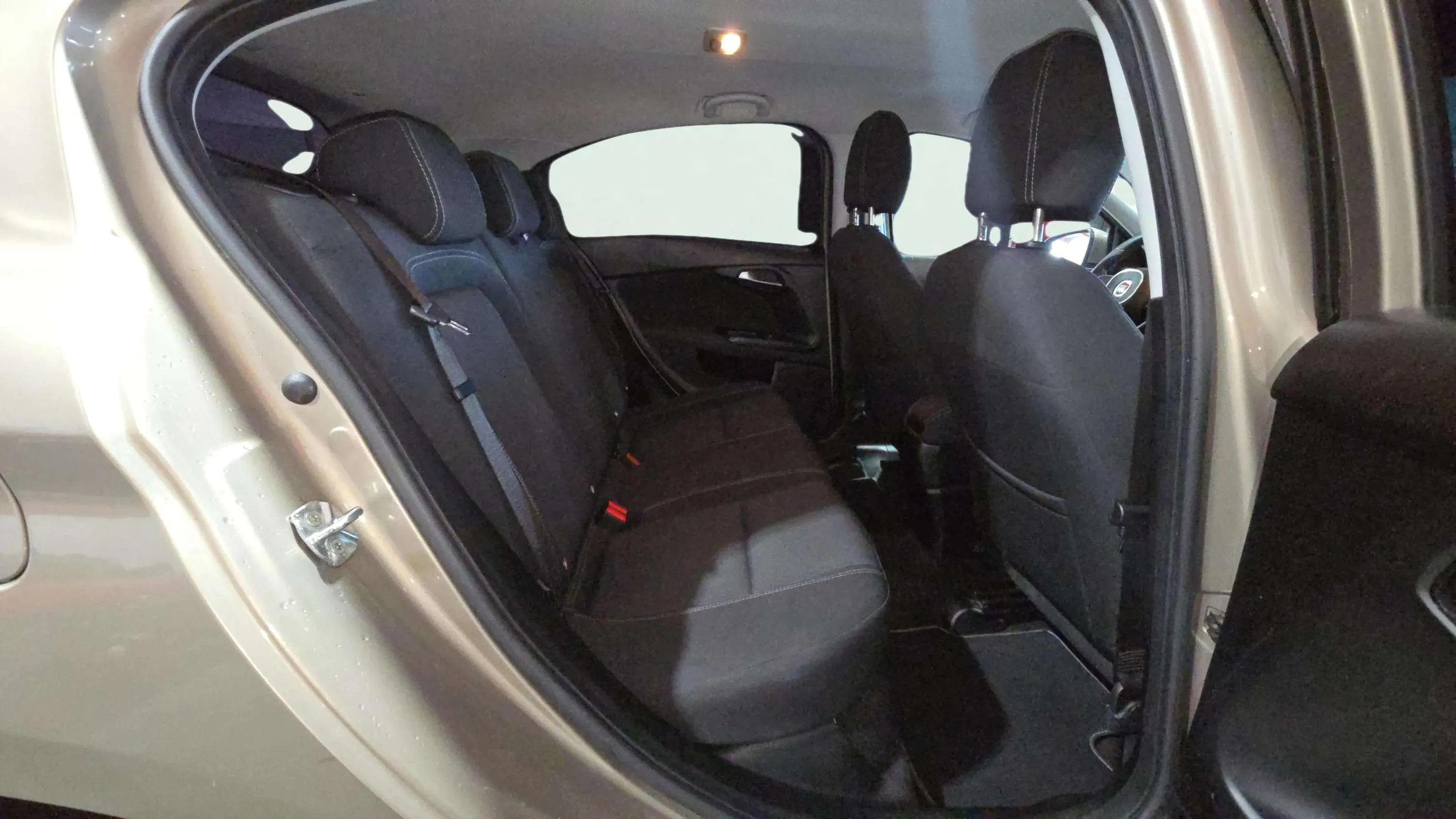 Fiat Tipo 1.4 16v Easy Business - foto 16