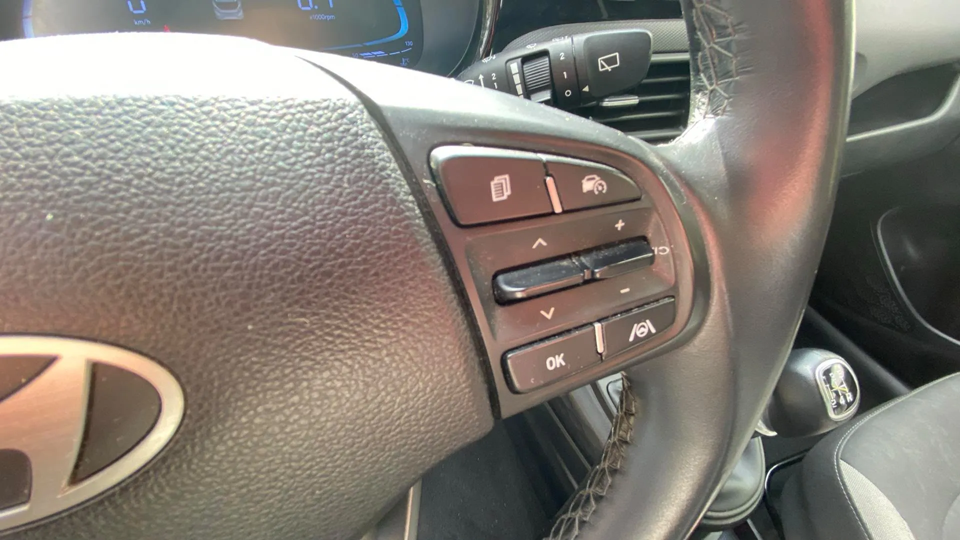 Hyundai i10 1.0 Klass - foto 12