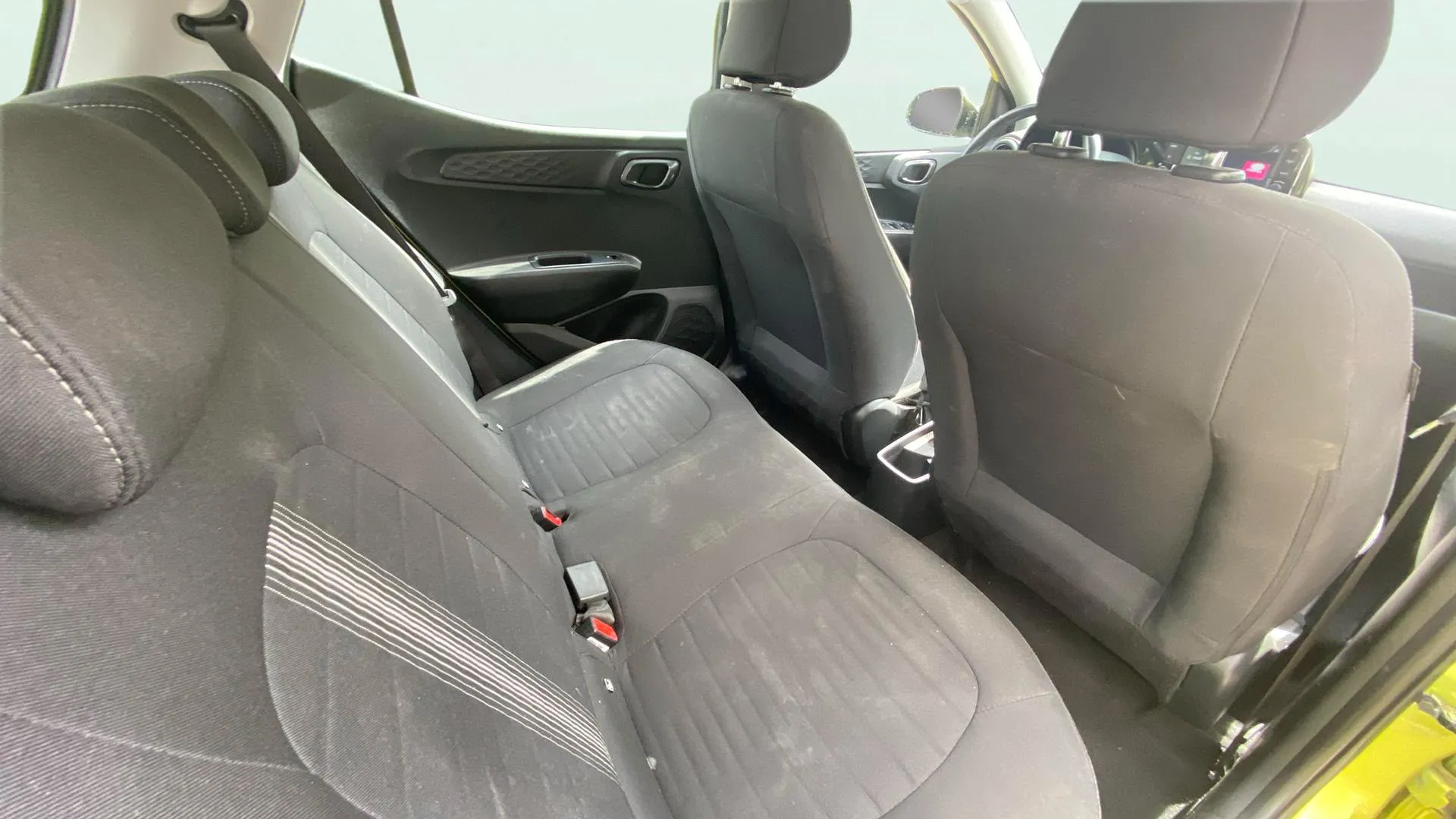Hyundai i10 1.0 Klass - foto 24