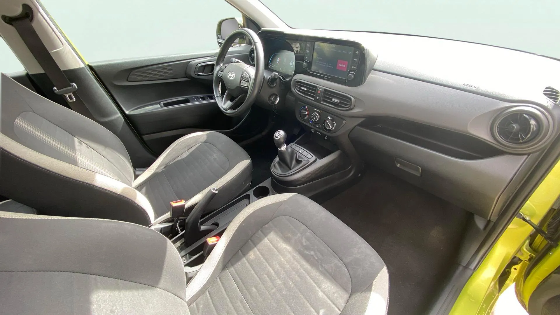 Hyundai i10 1.0 Klass - foto 25