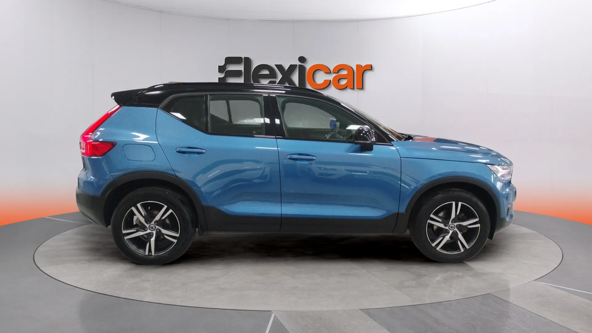 Volvo XC40 1.5 T2 R-Design - foto 6
