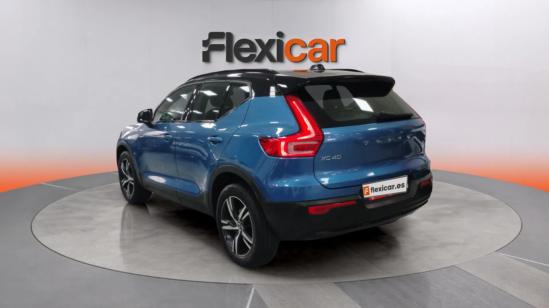 Volvo XC40 1.5 T2 R-Design - foto 8