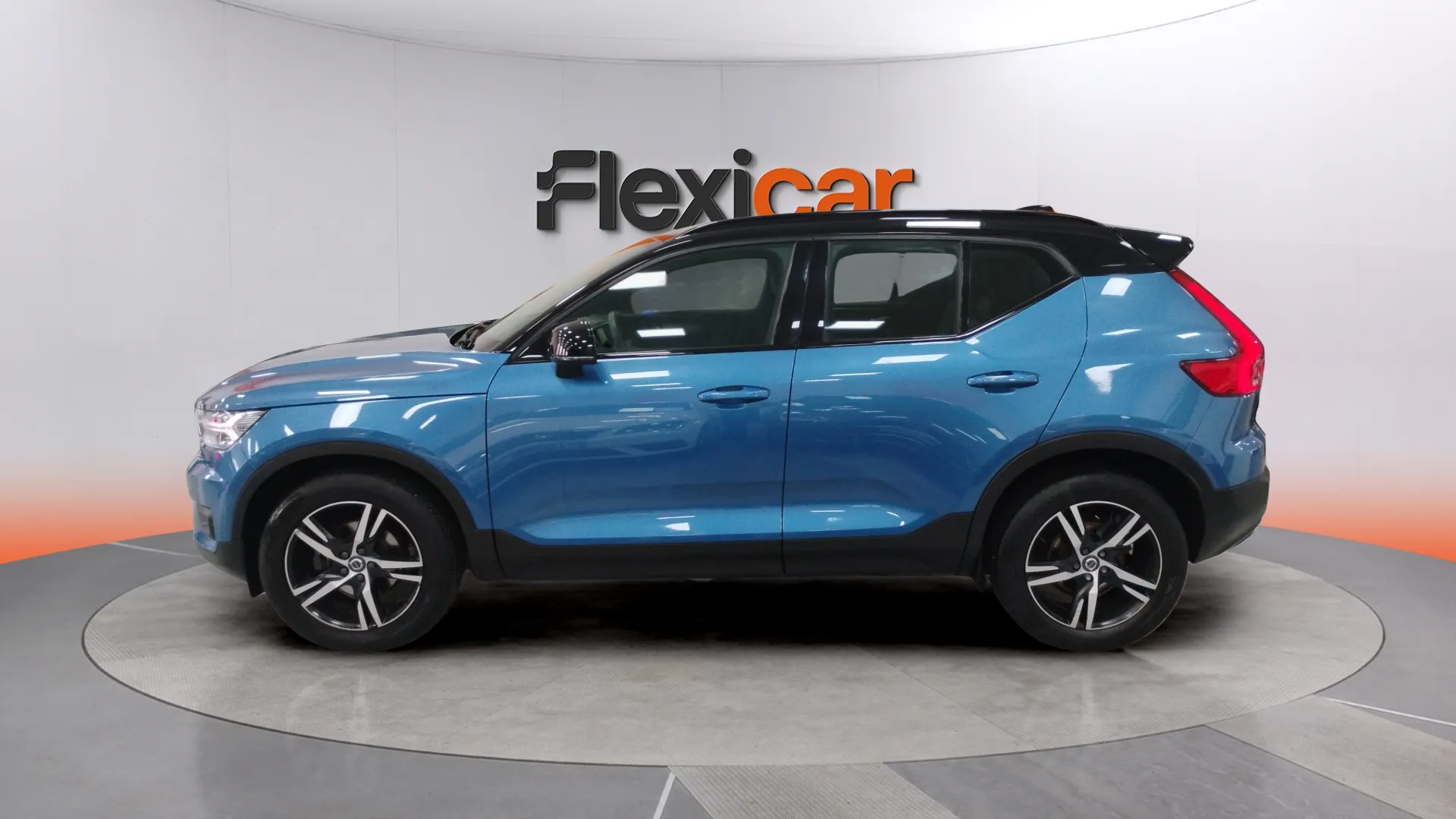 Volvo XC40 1.5 T2 R-Design - foto 7