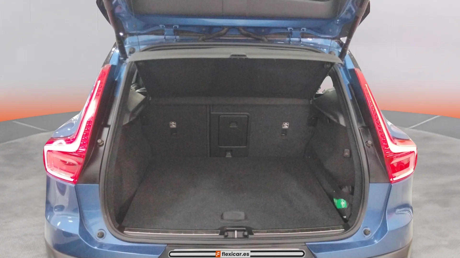 Volvo XC40 1.5 T2 R-Design - foto 9