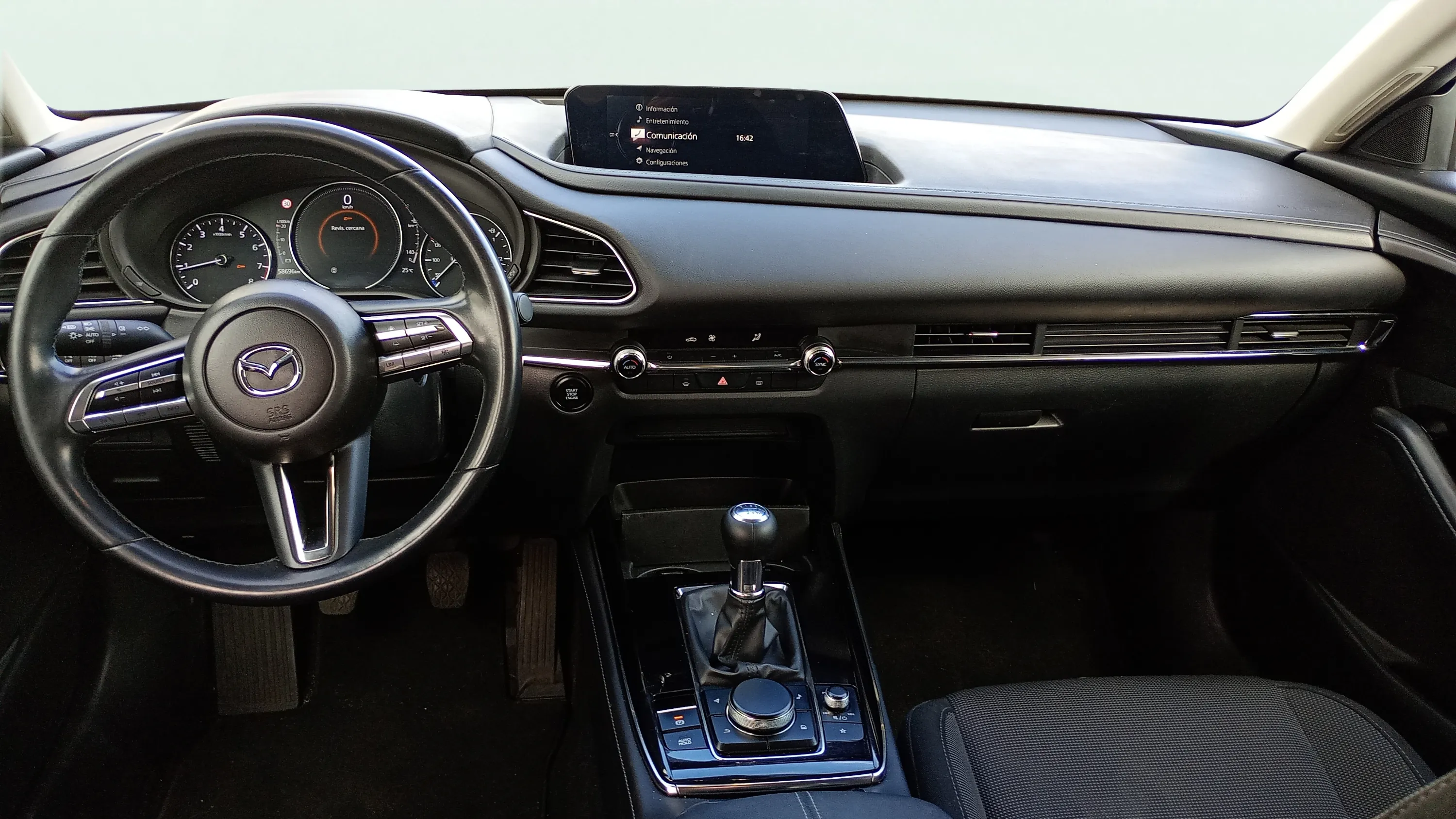 Mazda CX-30 e-SKYACTIV-X 2.0 Evolution - foto 8