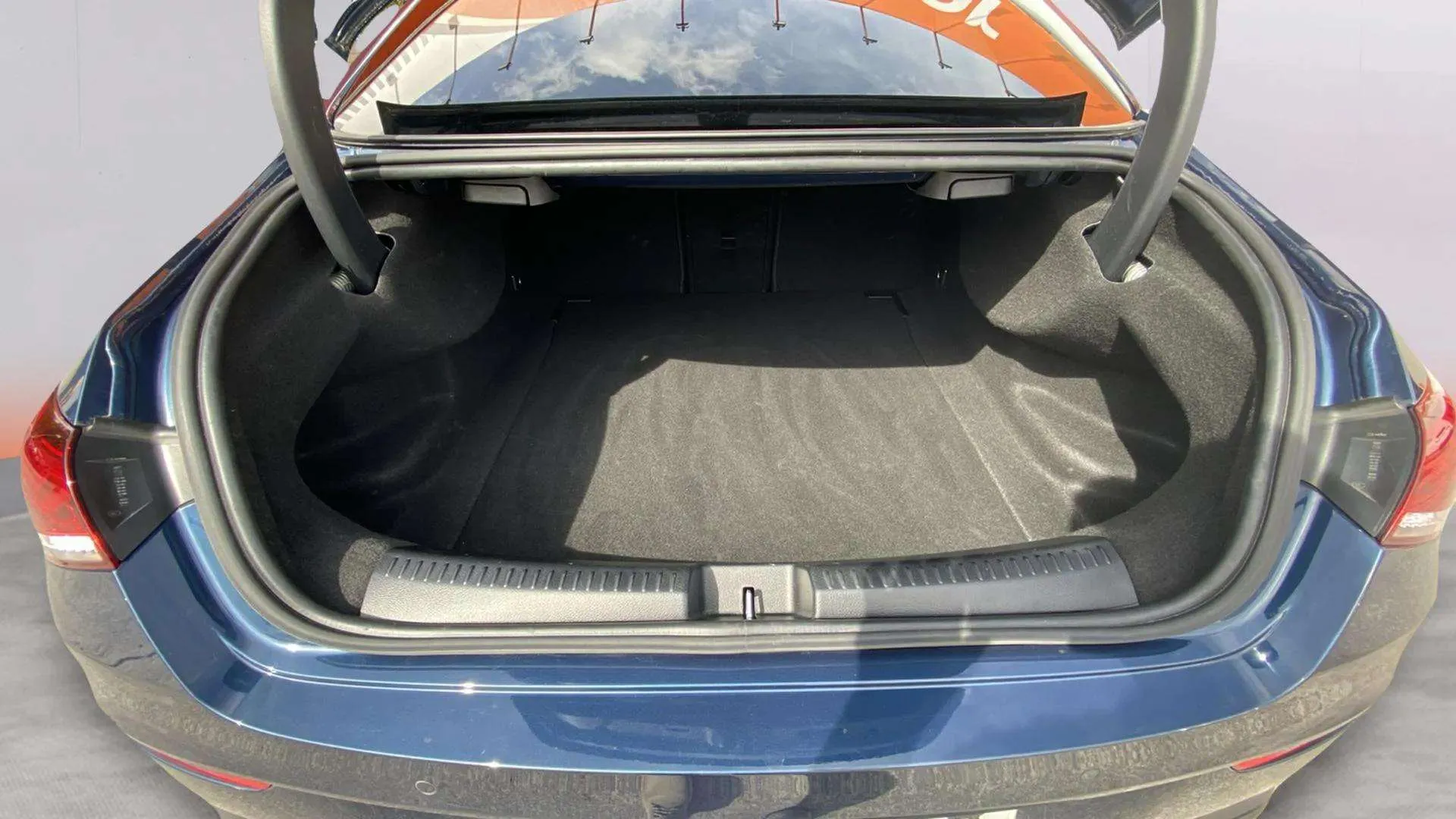 Mercedes-Benz CLA 180 - foto 8