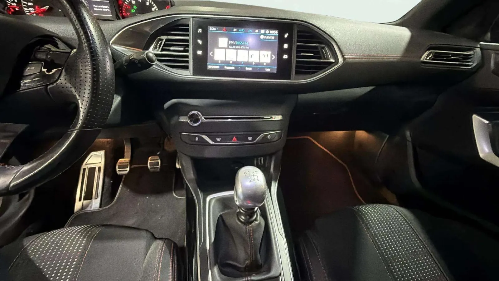 Peugeot 308 GT Line 1.2 PureTech - foto 16
