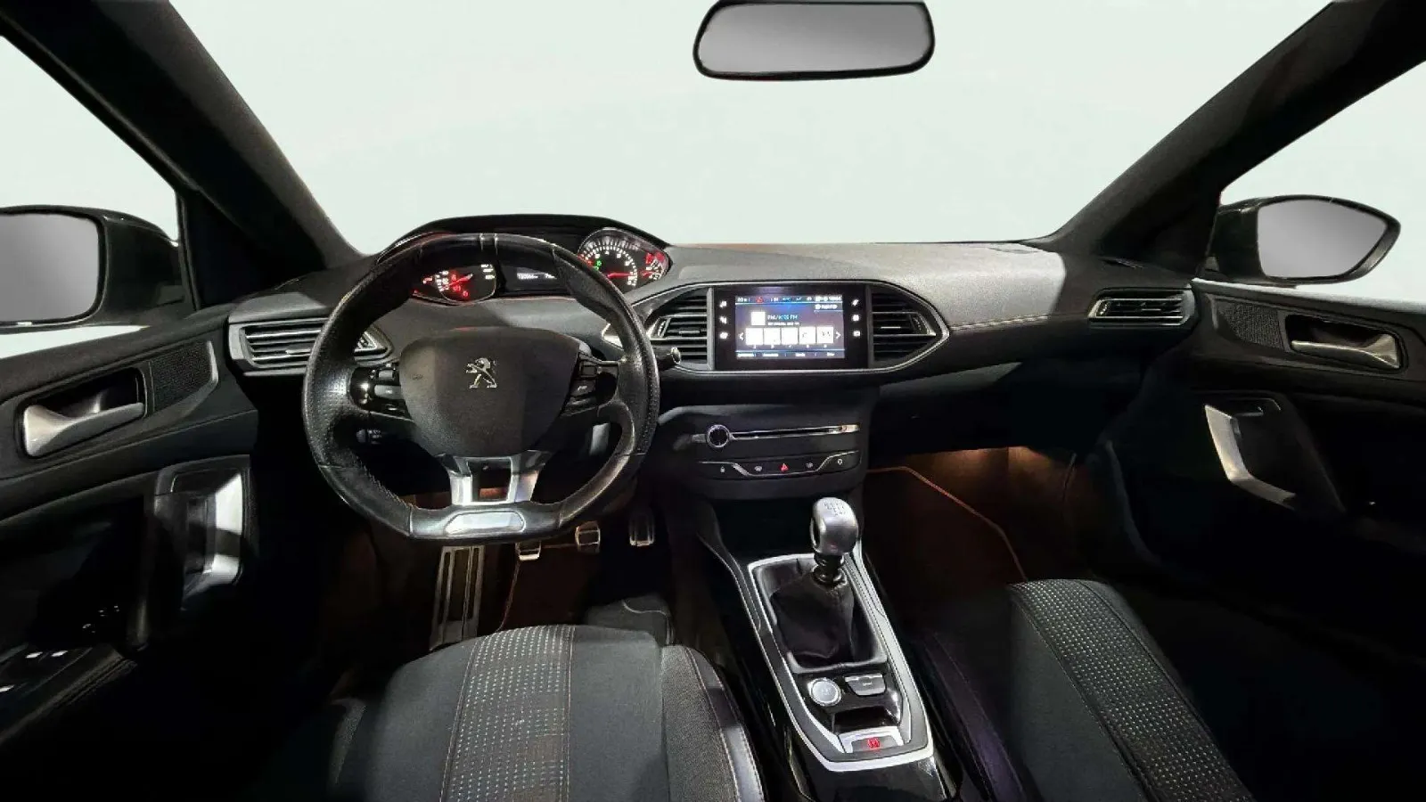 Peugeot 308 GT Line 1.2 PureTech - foto 11