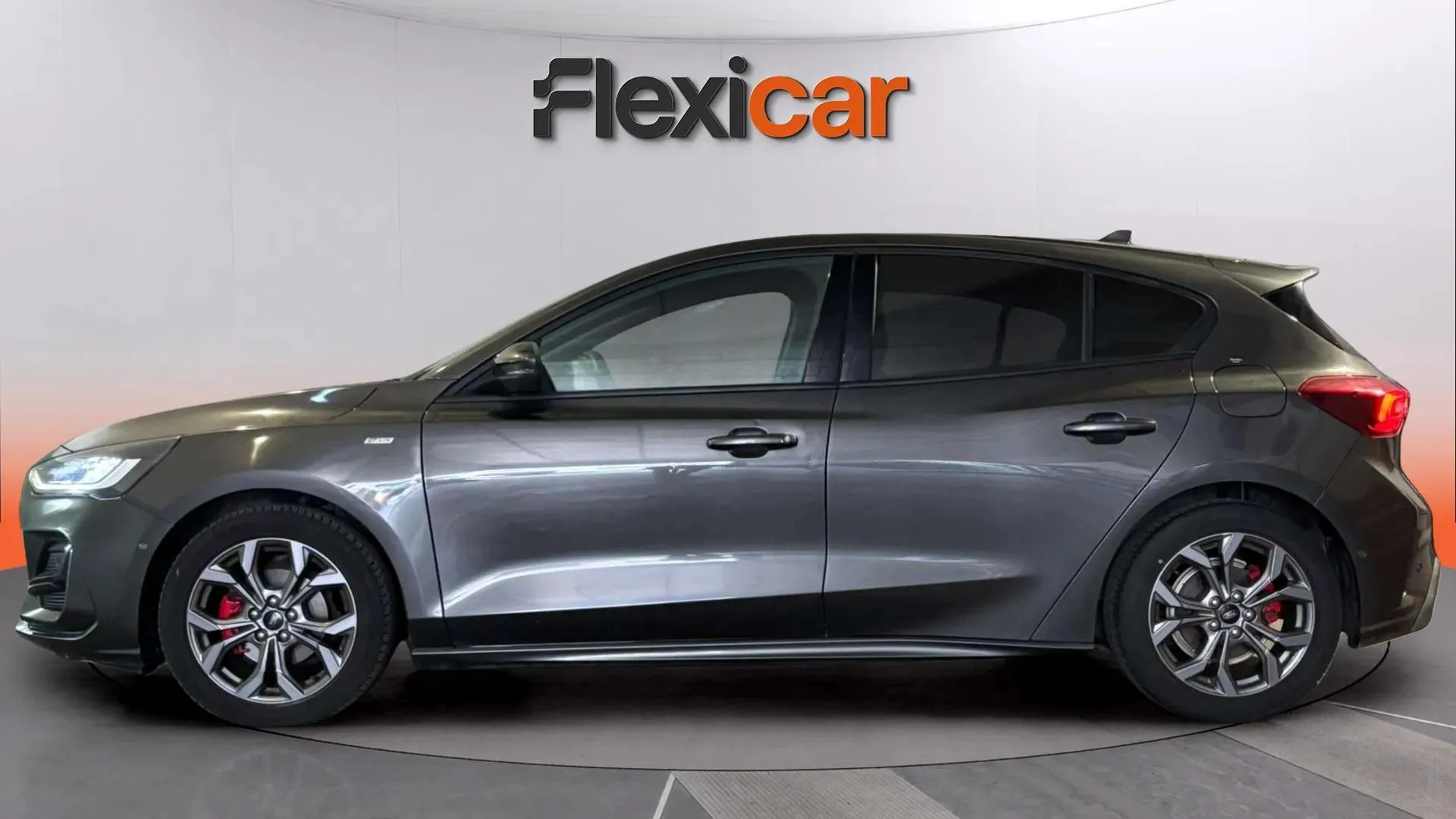 Ford Focus 1.0 EcoBoost MHEV ST-Line Design SIP - foto 3