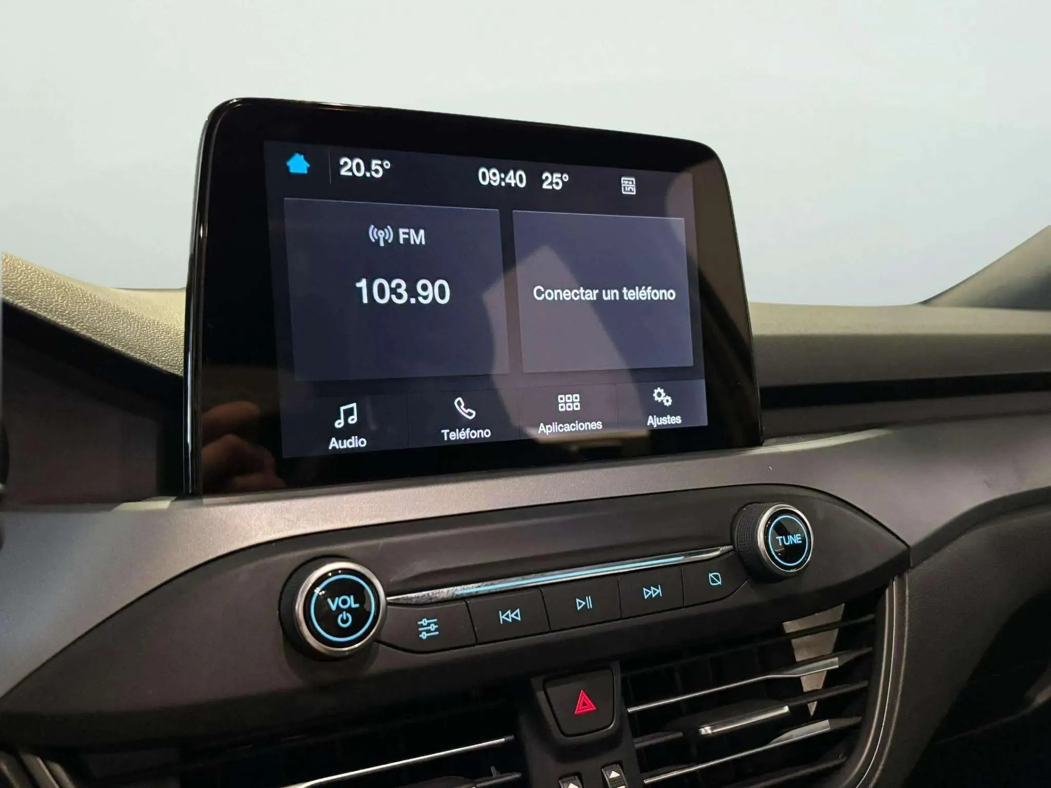 Ford Focus 1.0 EcoBoost MHEV ST-Line Design SIP - foto 15