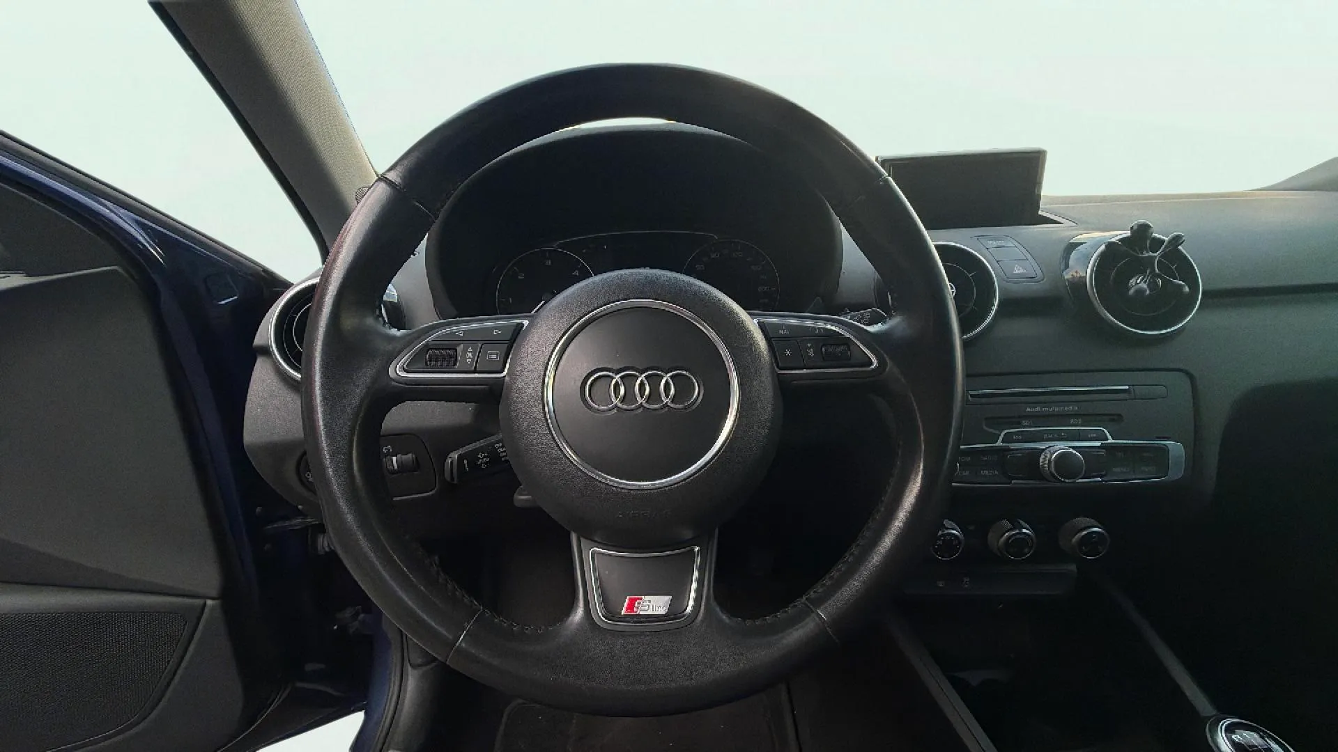 Audi A1 Adrenalin 1.6 TDI - foto 14