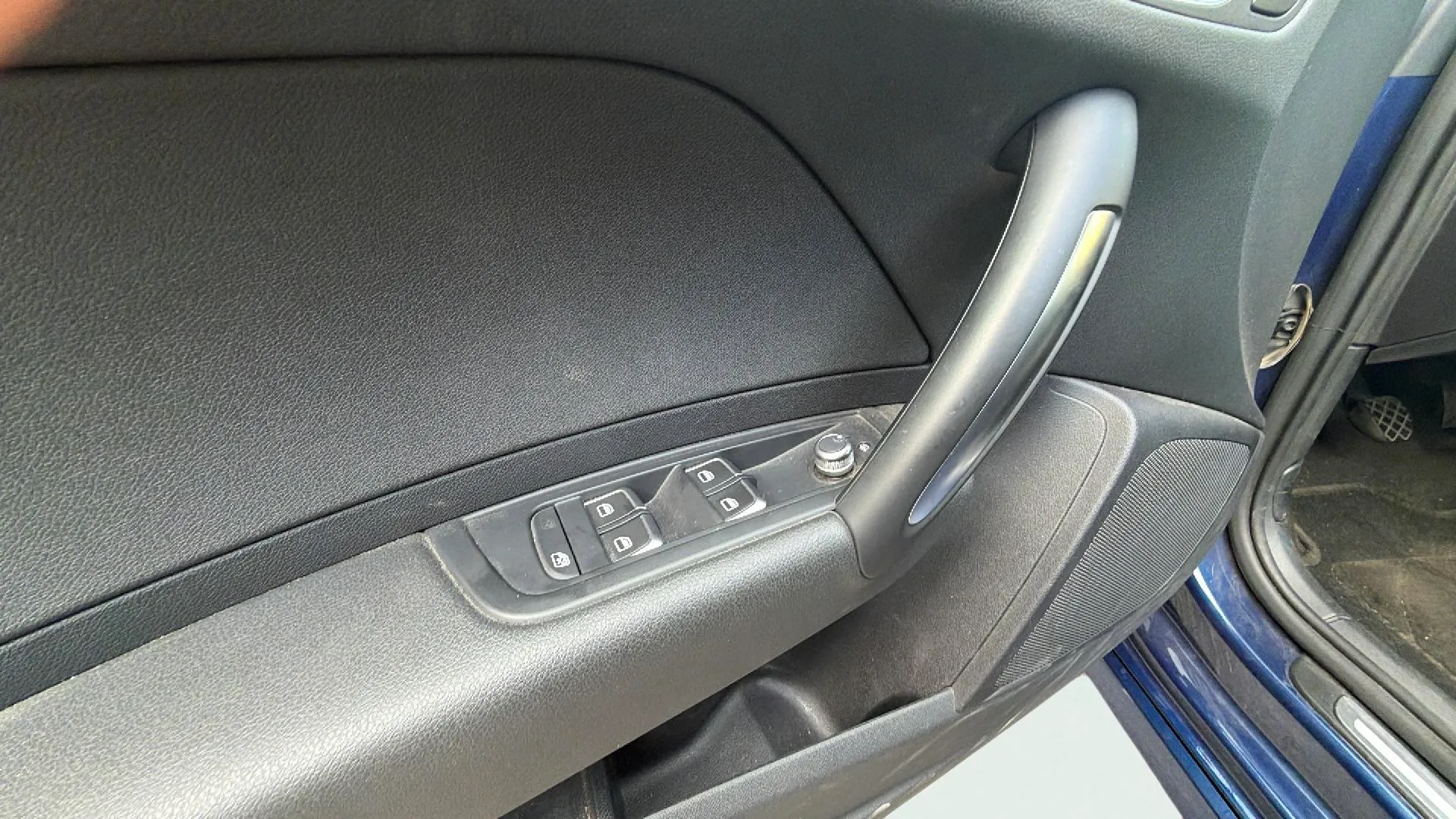Audi A1 Adrenalin 1.6 TDI - foto 19