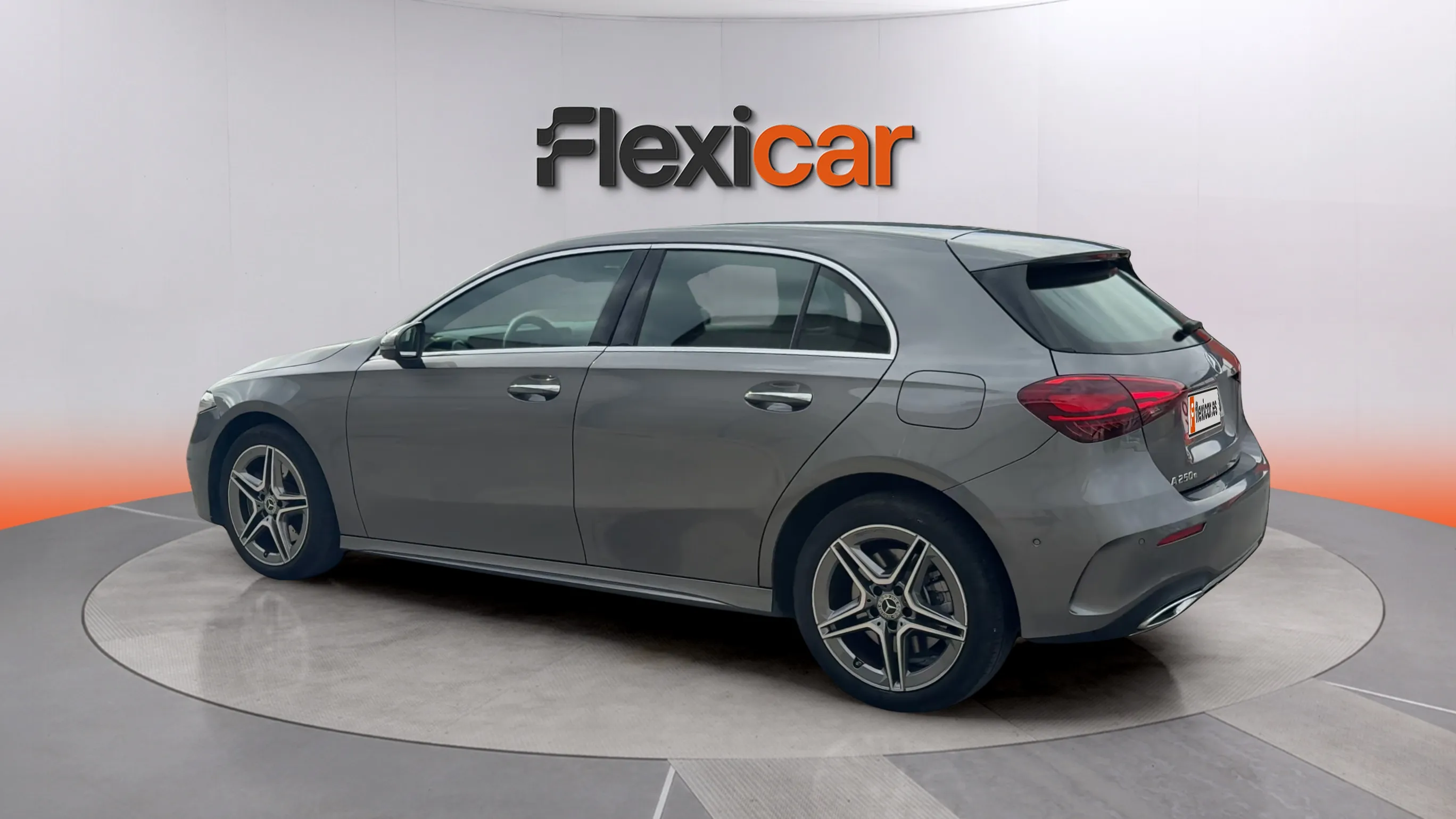 Mercedes-Benz Clase A A 250 e con tecnología híbrida EQ - foto 5