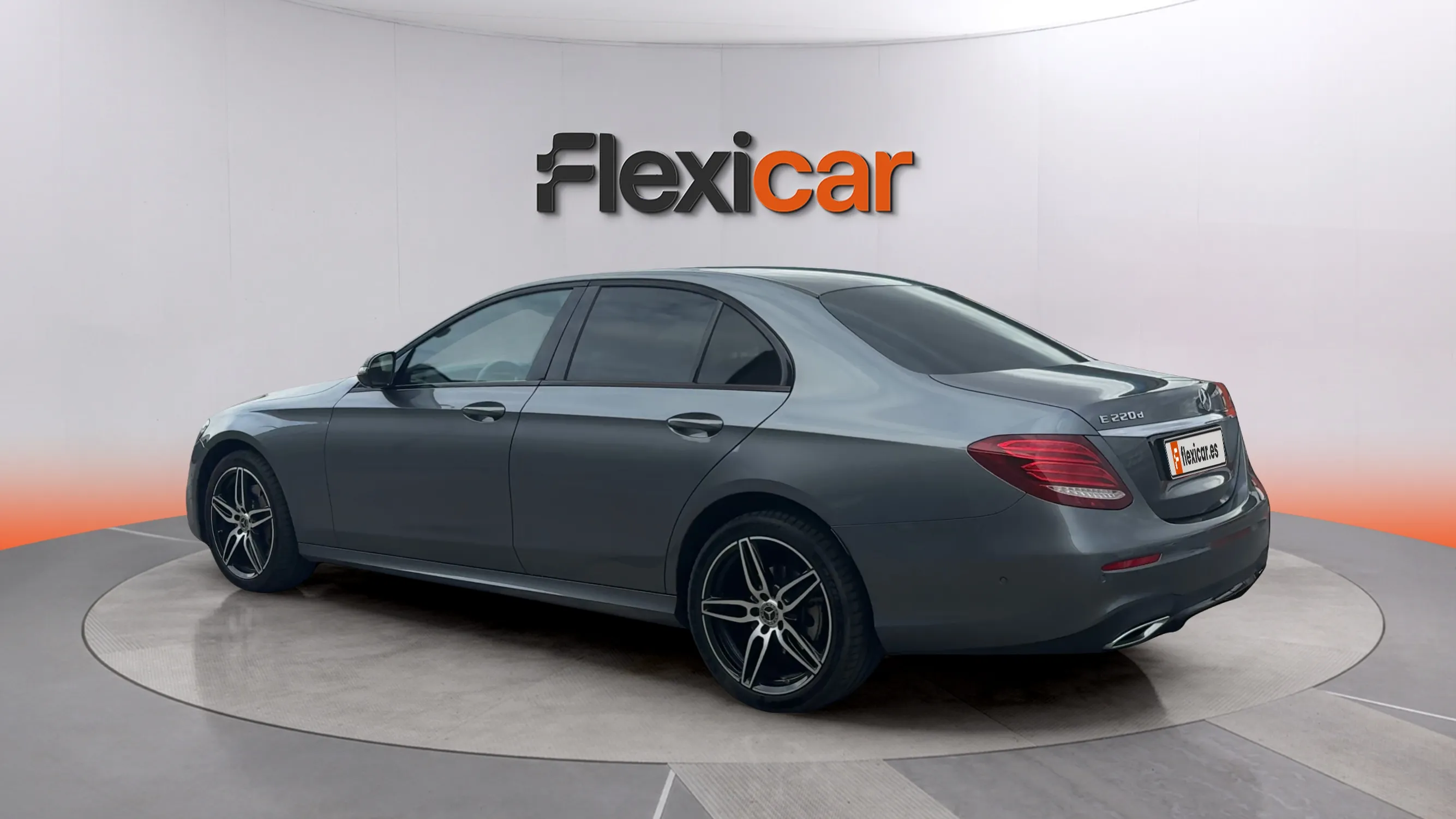 Mercedes-Benz Clase E E 220 d - foto 5