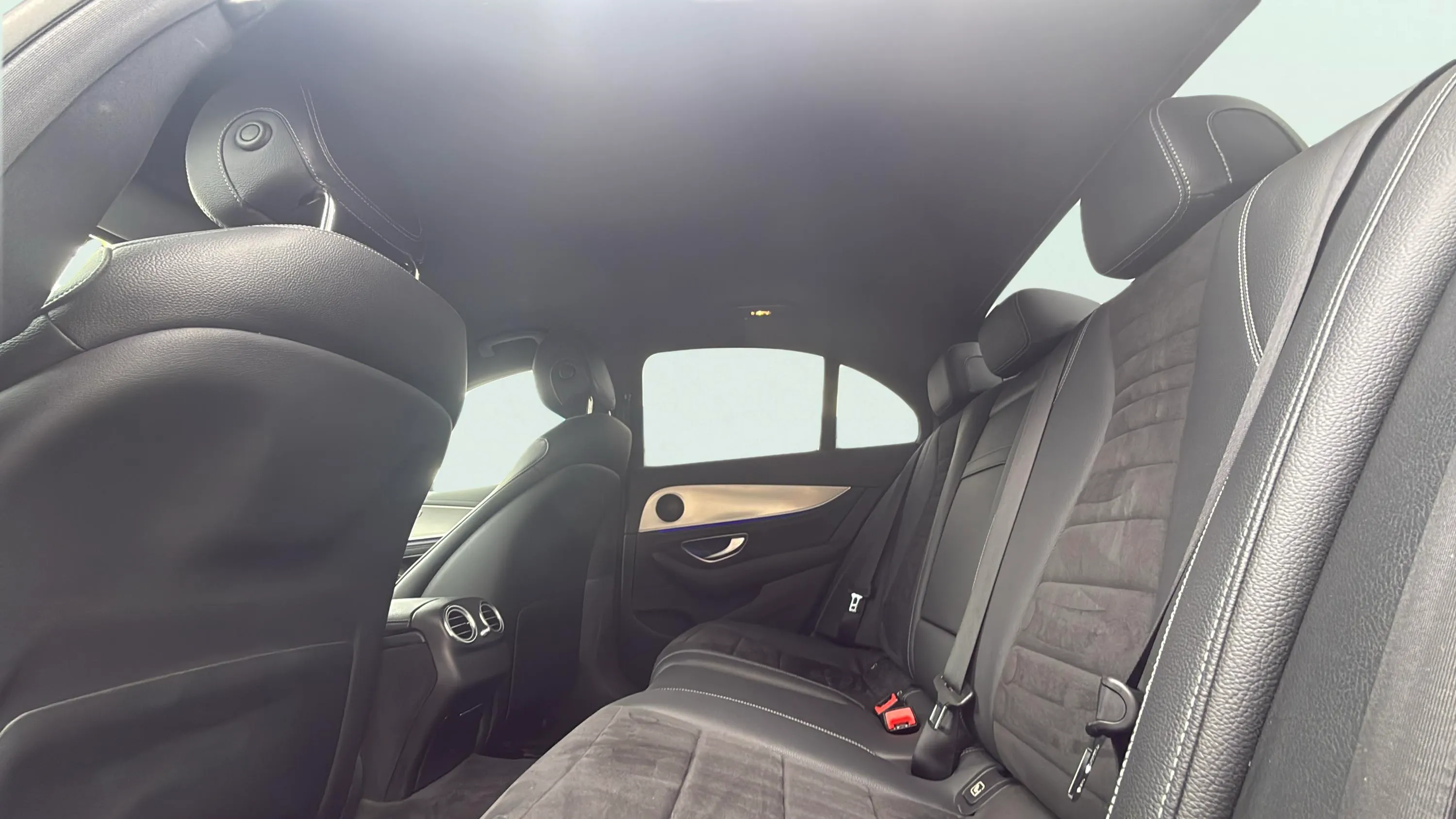 Mercedes-Benz Clase E E 220 d - foto 17