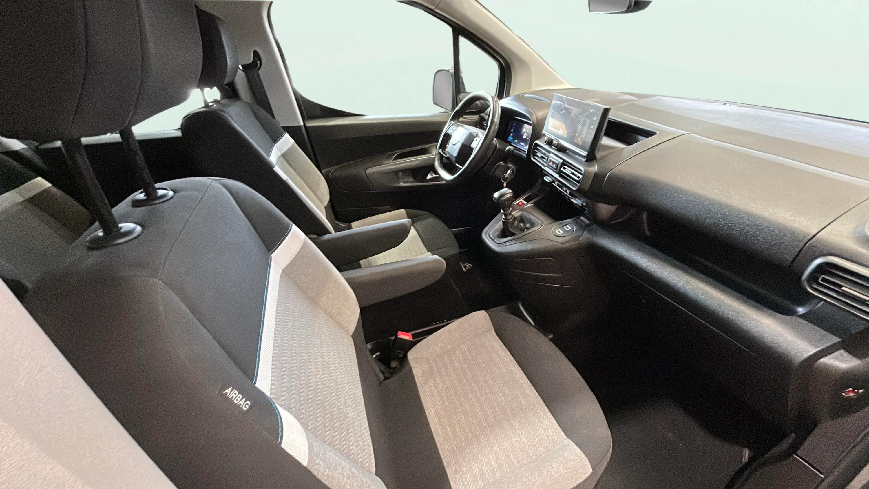 Citroën Berlingo Talla XL BlueHDi 100 Plus - foto 14