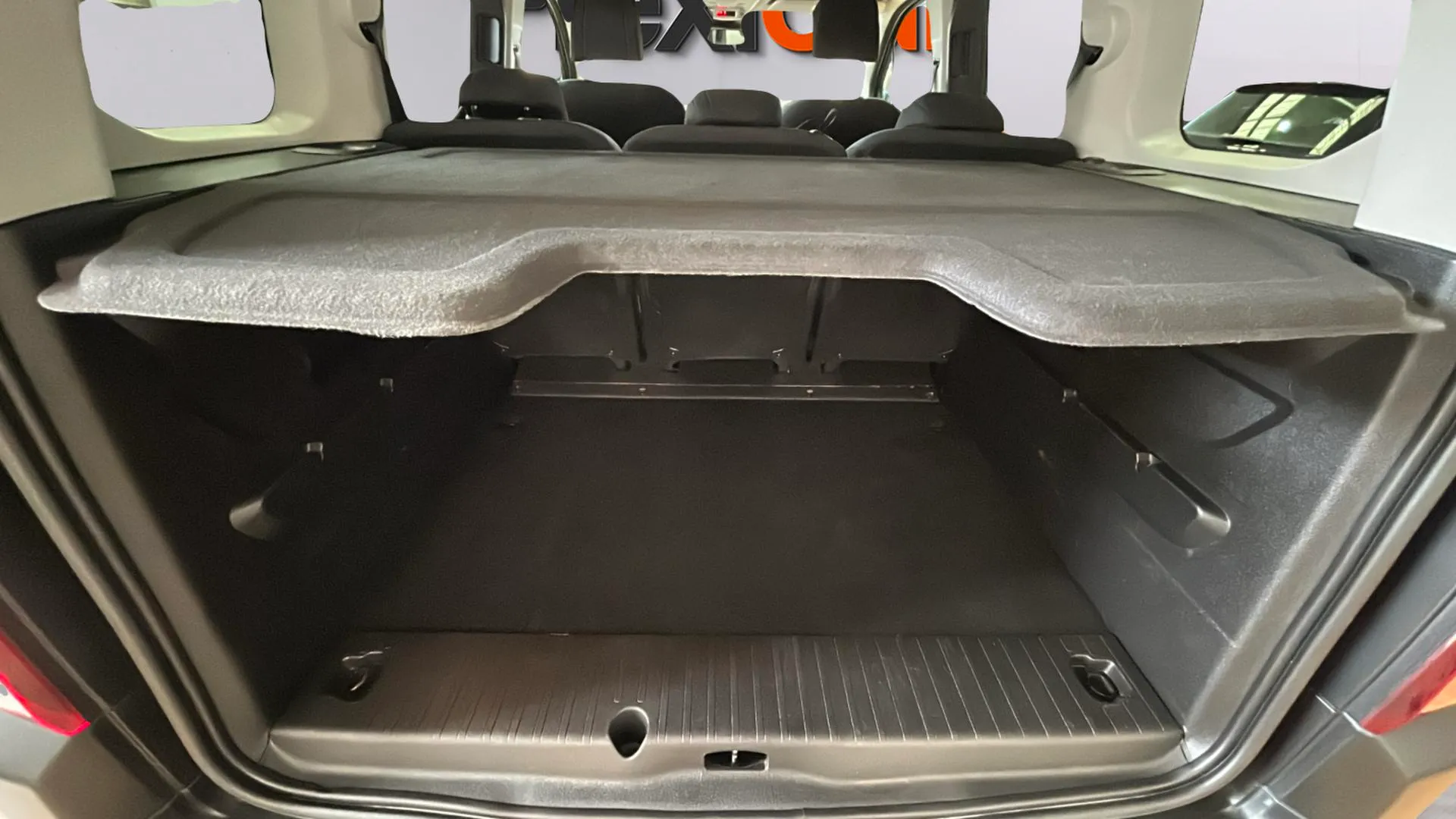 Citroën Berlingo Talla XL BlueHDi 100 Plus - foto 16