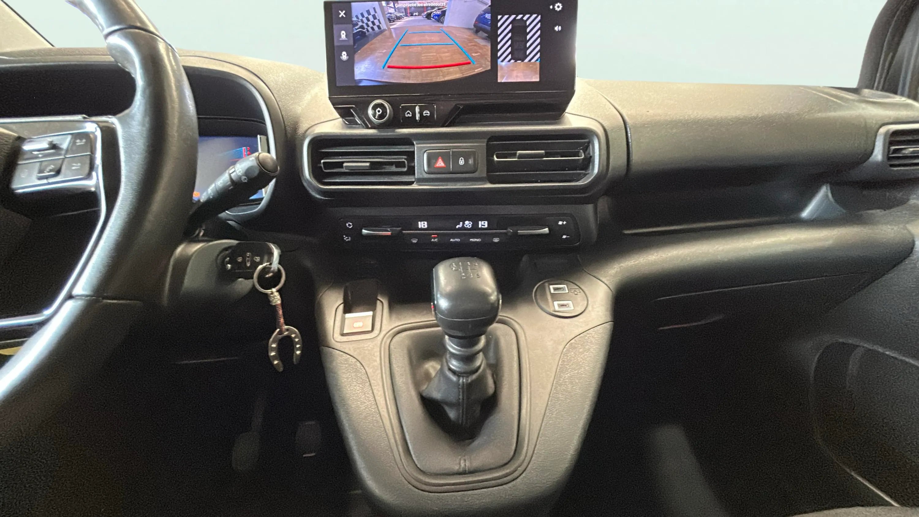 Citroën Berlingo Talla XL BlueHDi 100 Plus - foto 10