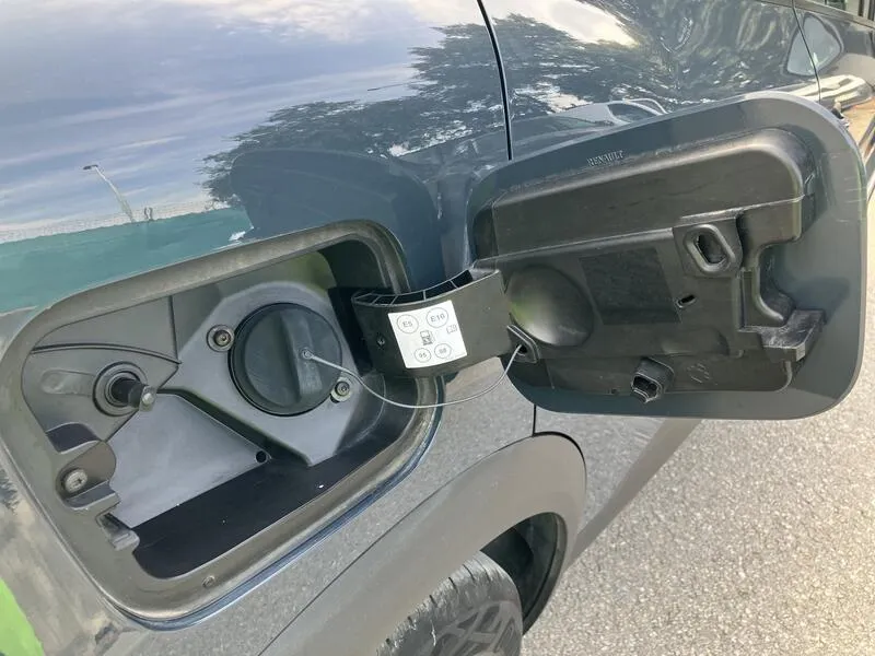 Renault Captur Equilibre TCe - foto 34
