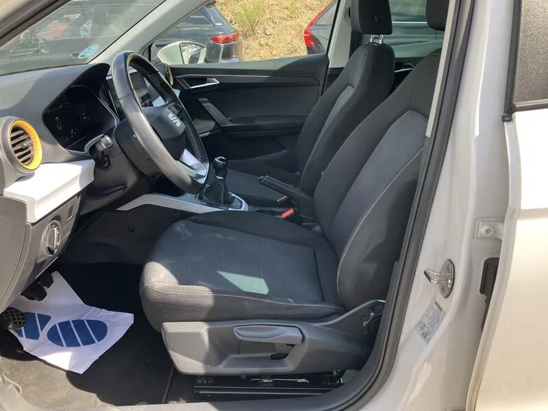 SEAT Arona 1.0 TSI Style Plus - foto 13