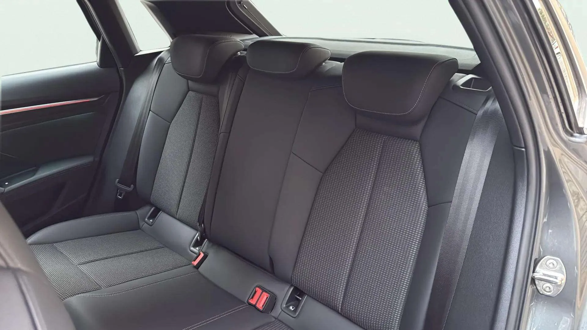 Audi A3 Sportback S line 30 TDI S tronic - foto 32