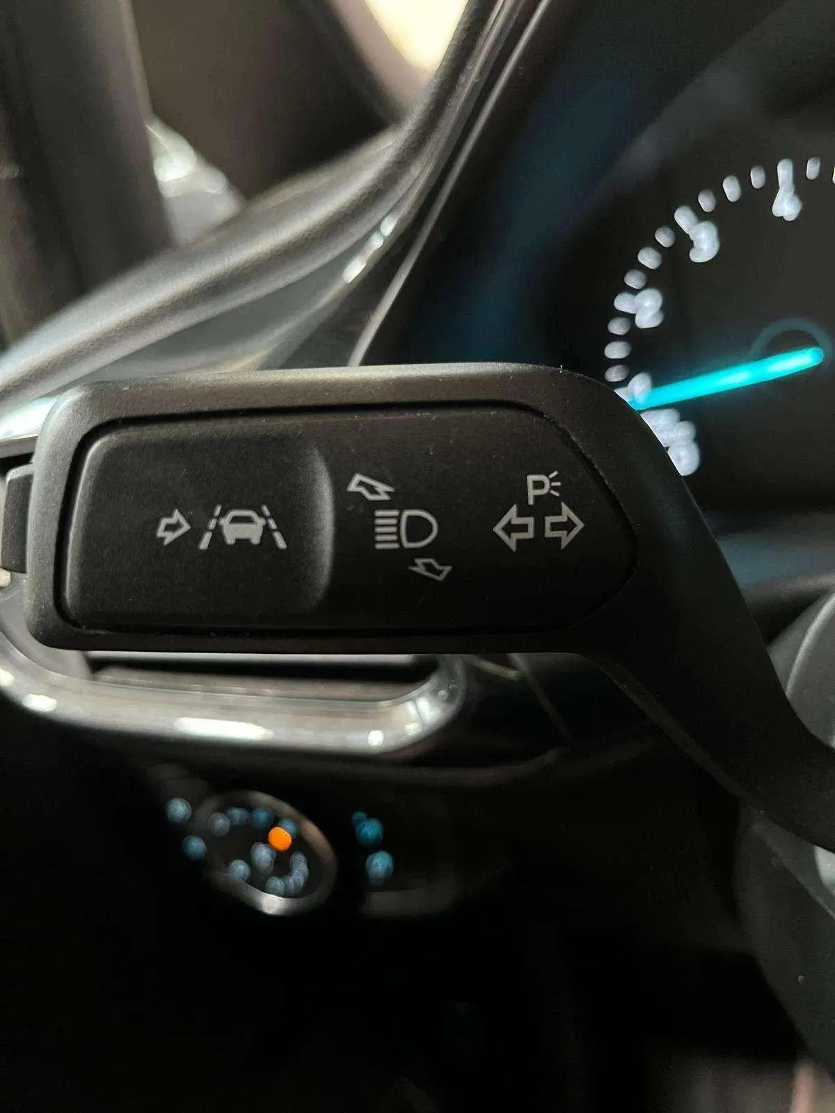 Ford Fiesta 1.0 EcoBoost ST-Line - foto 12