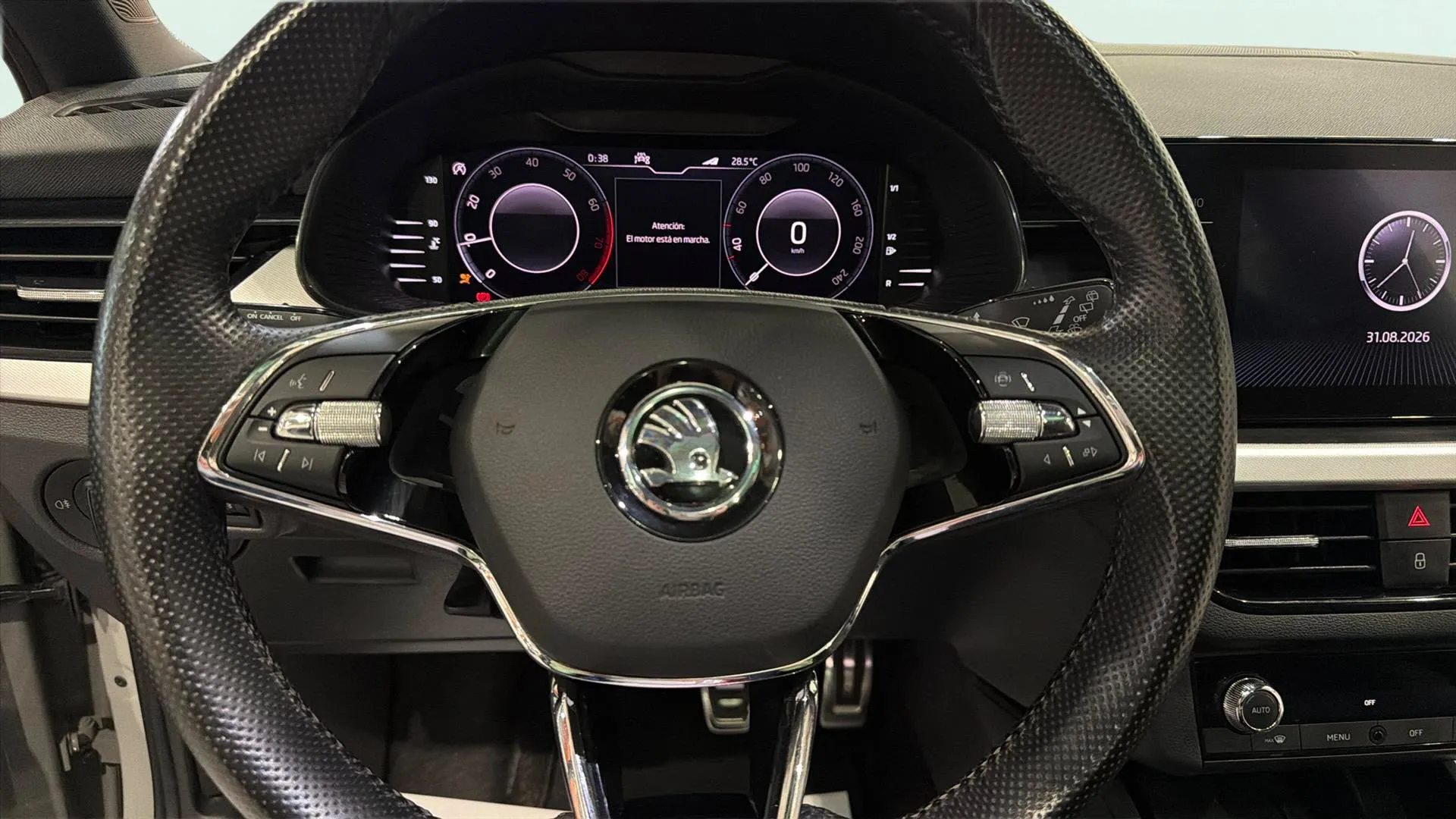 Škoda Kamiq 1.0 TSI Style - foto 11