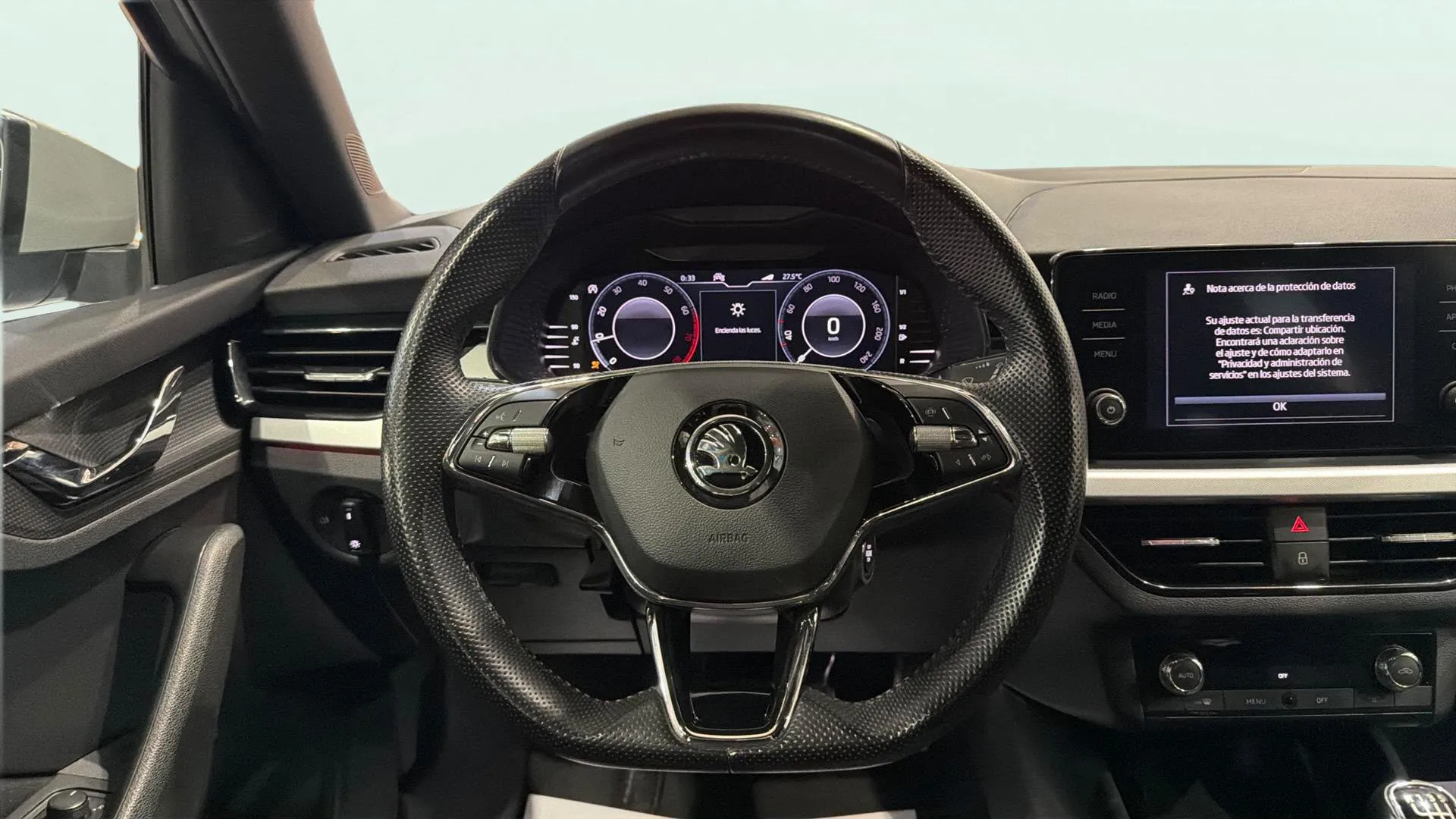 Škoda Kamiq 1.0 TSI Style - foto 10