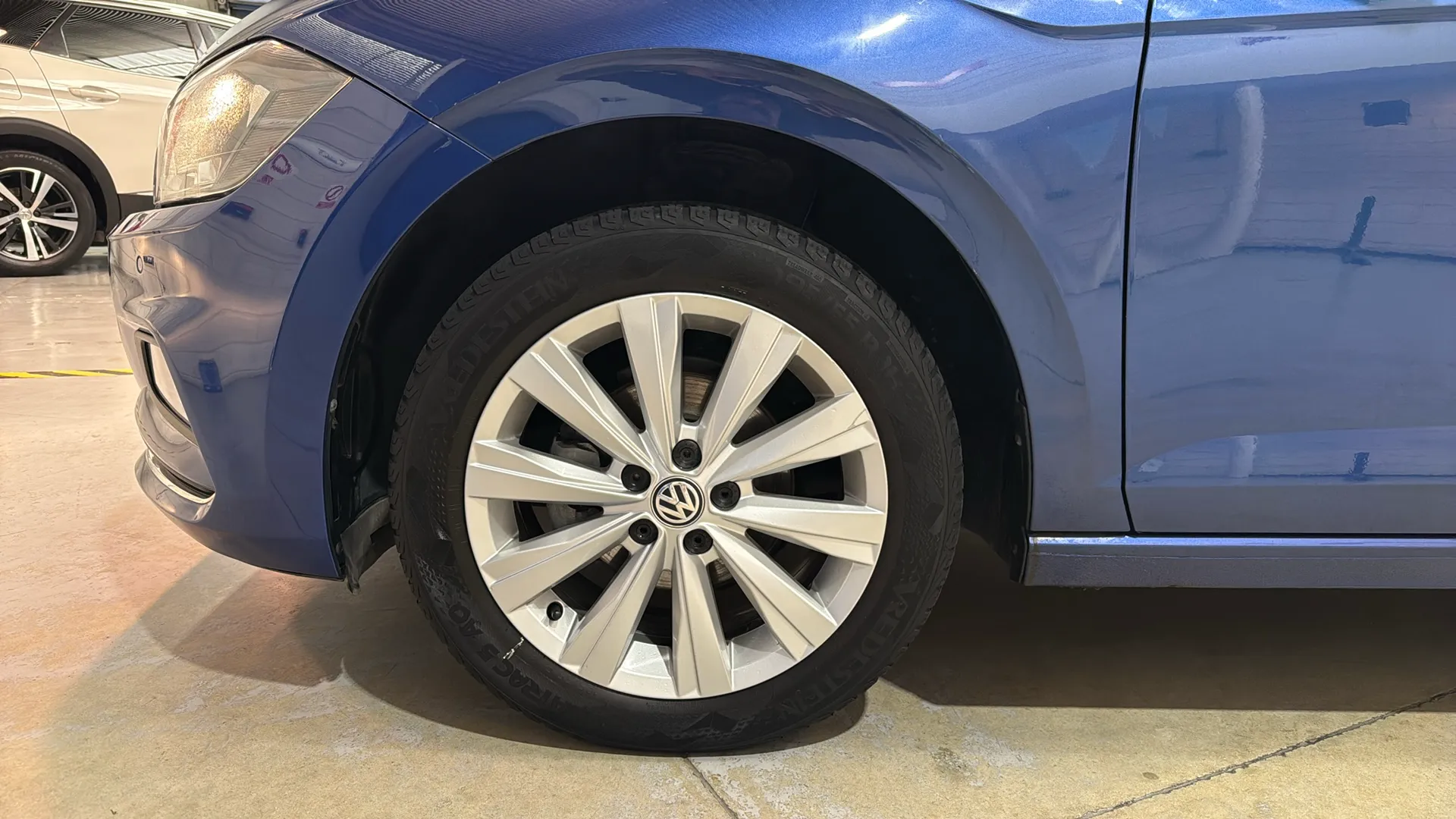 Volkswagen Polo Advance 1.0 TSI - foto 24