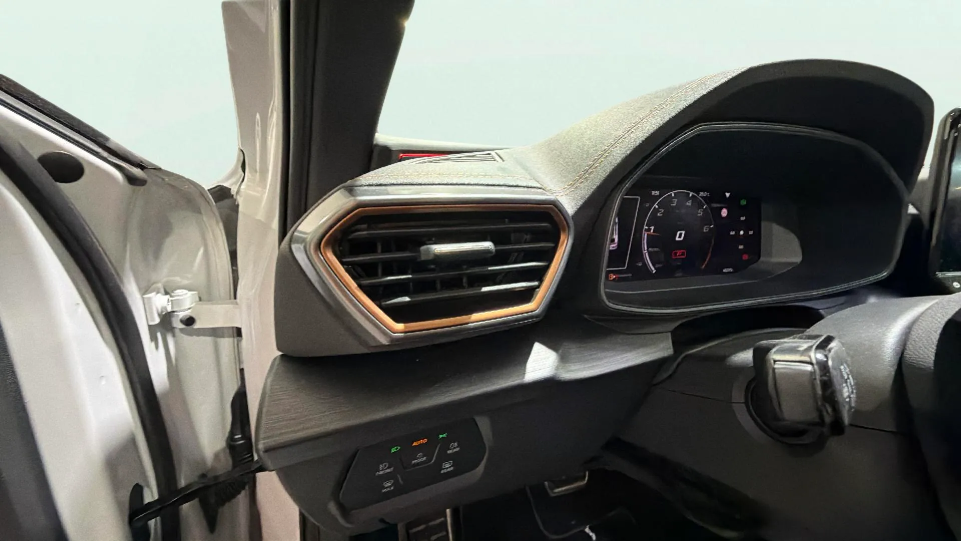 Cupra Formentor 2.0 TSI VZ 4Drive DSG - foto 31