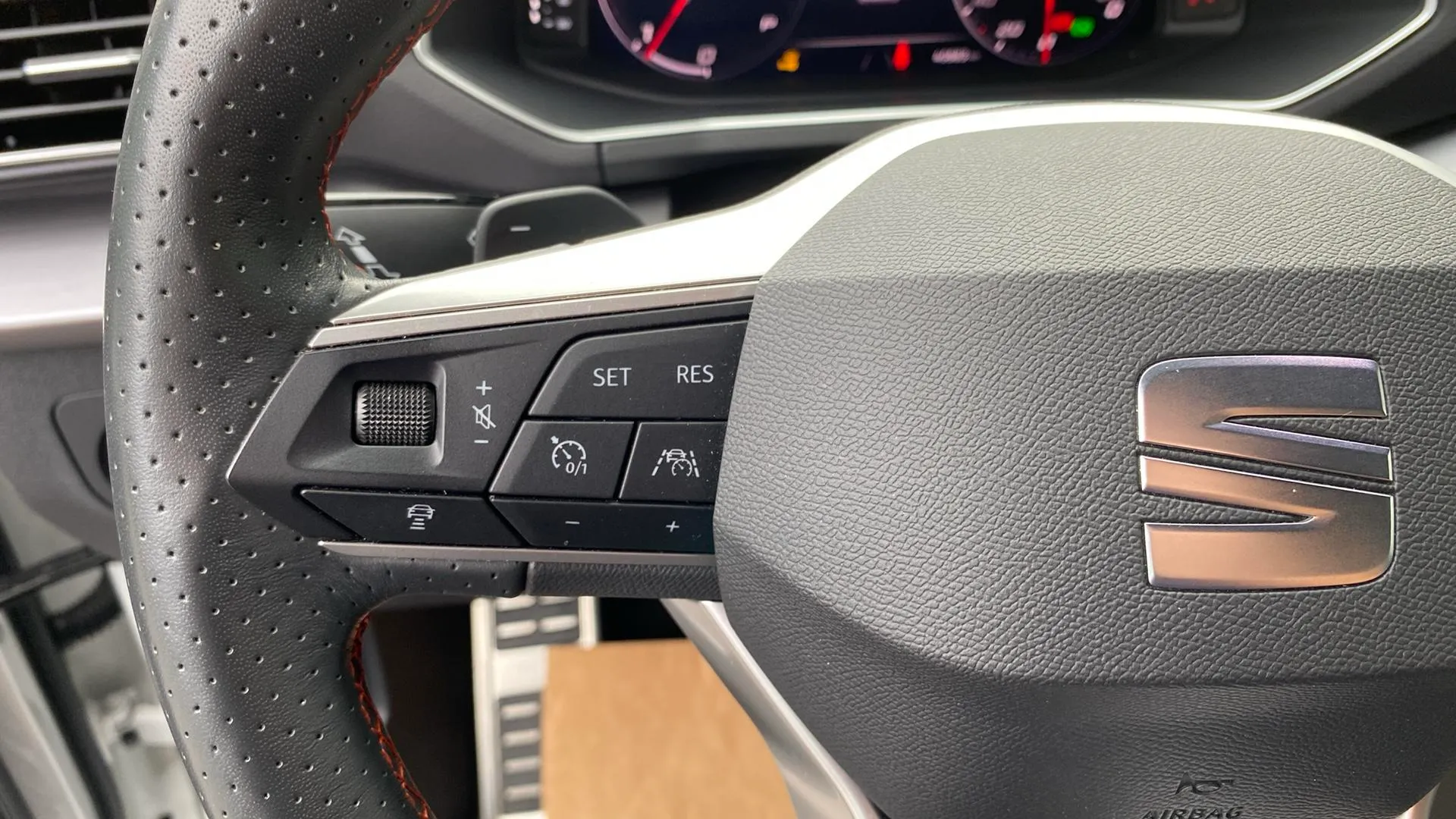 SEAT Tarraco 2.0 TDI FR XM DSG - foto 17