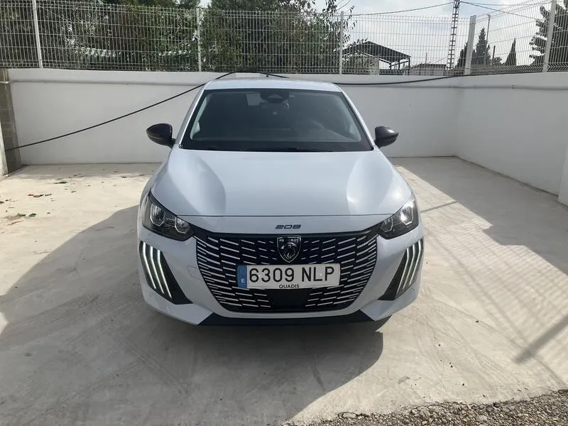 Peugeot 208 Allure 1.2 PureTech - foto 9