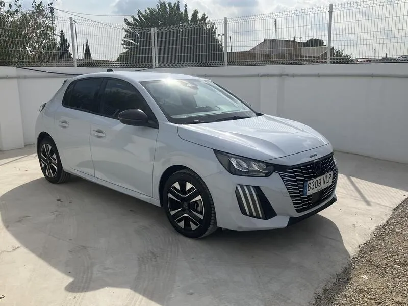 Peugeot 208 Allure 1.2 PureTech - foto 8
