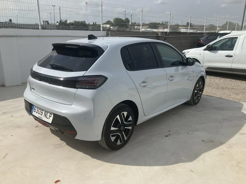 Peugeot 208 Allure 1.2 PureTech - foto 6