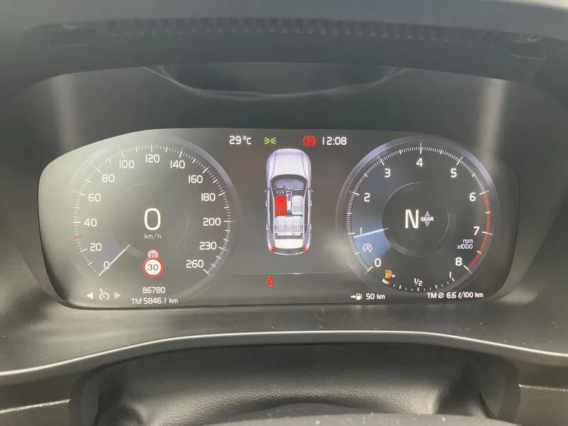 Volvo XC40 1.5 T3 Business Plus - foto 19