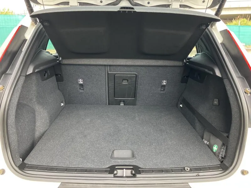 Volvo XC40 1.5 T3 Business Plus - foto 31