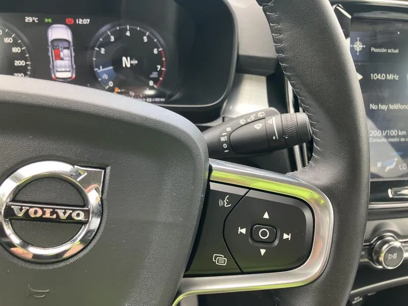Volvo XC40 1.5 T3 Business Plus - foto 18