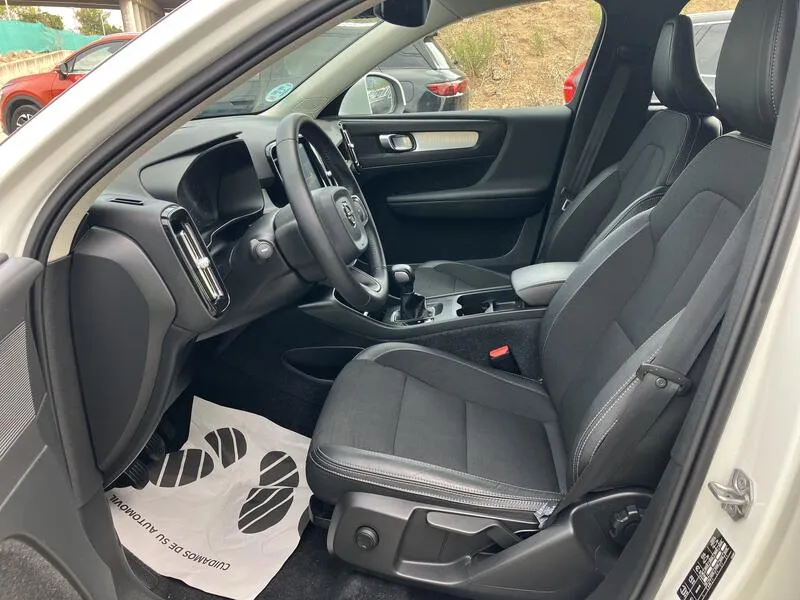 Volvo XC40 1.5 T3 Business Plus - foto 13