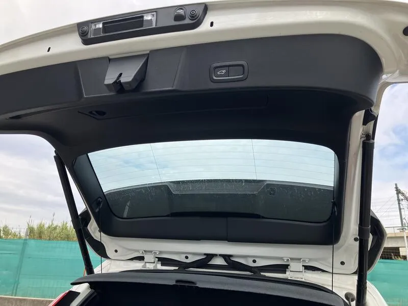 Volvo XC40 1.5 T3 Business Plus - foto 32