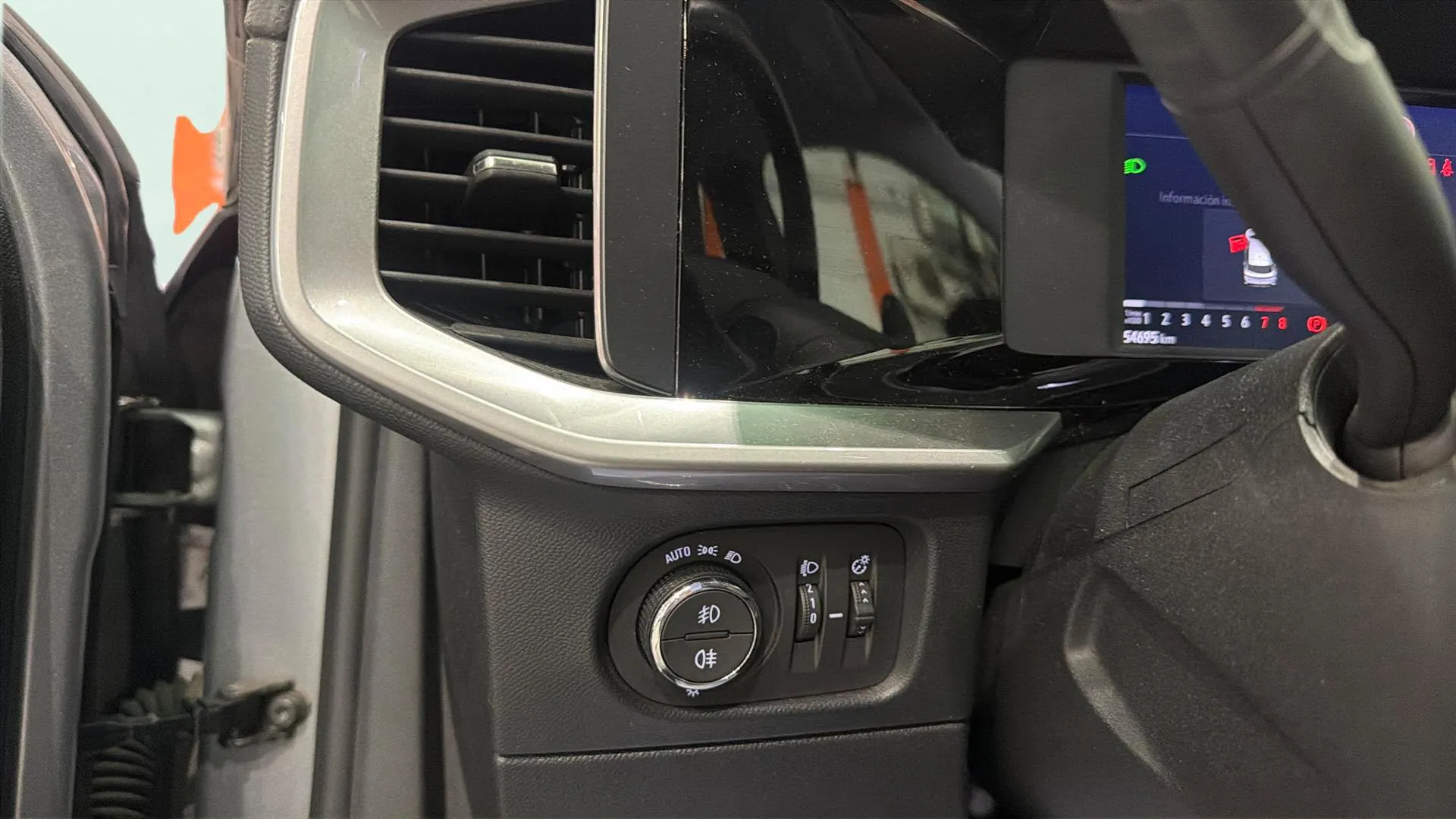 Opel Mokka 1.2 T Business Elegance - foto 13