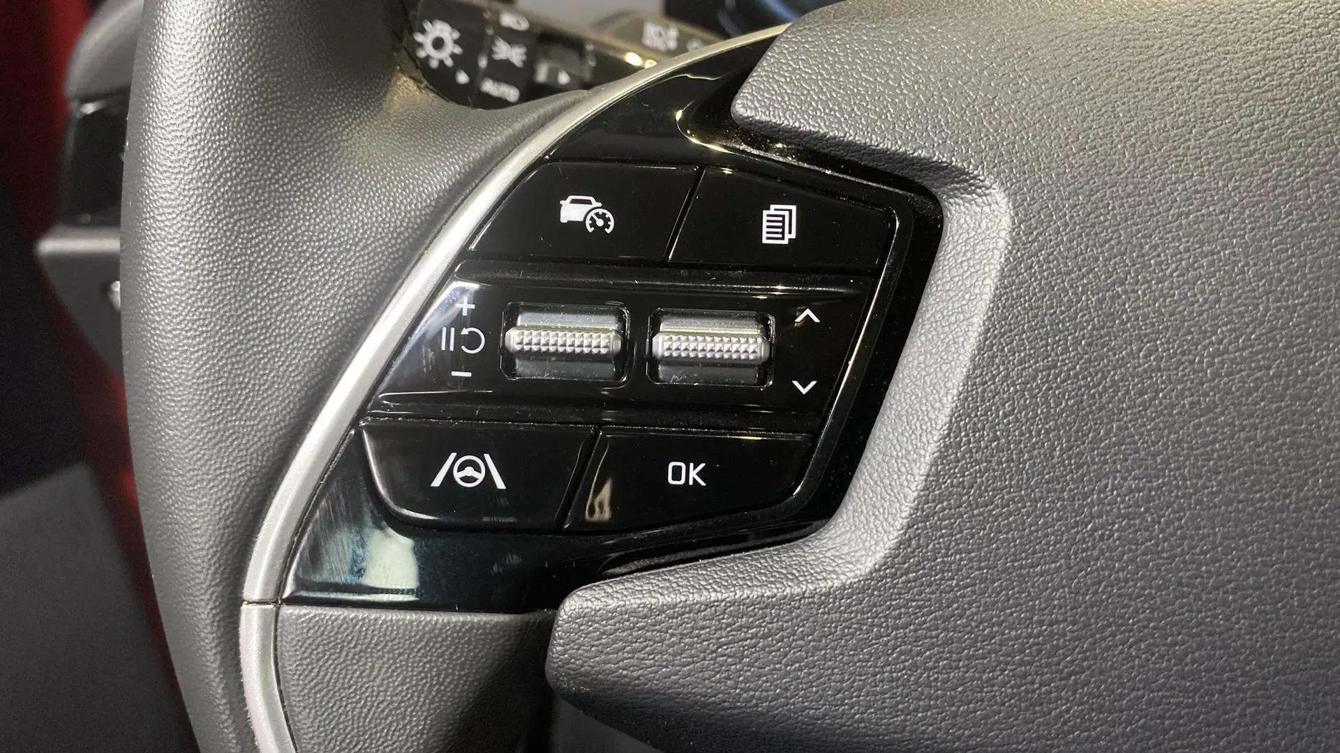 Kia Niro 1.6 GDi HEV Concept - foto 26