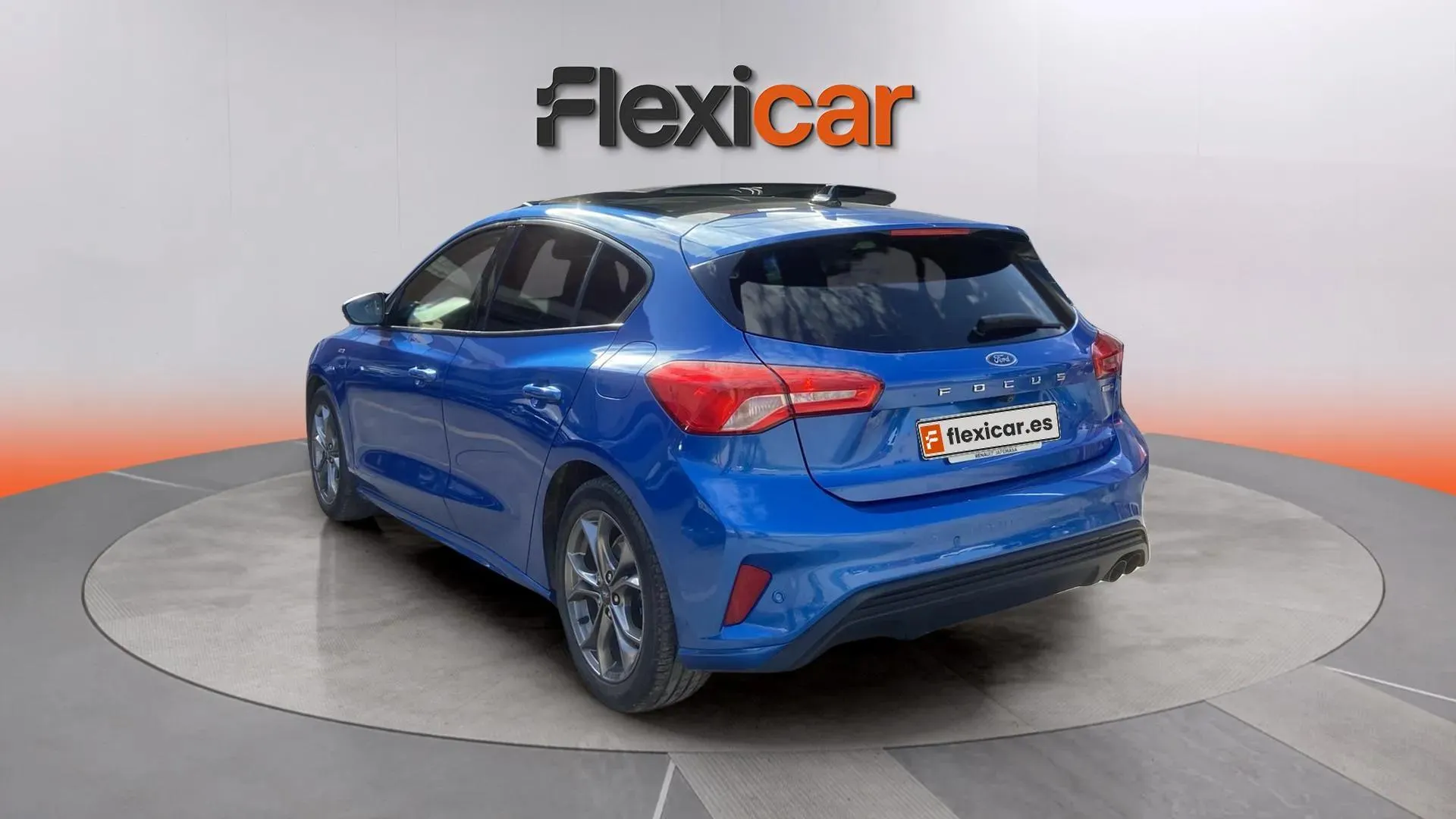 Ford Focus 1.0 EcoBoost MHEV ST-Line - foto 4