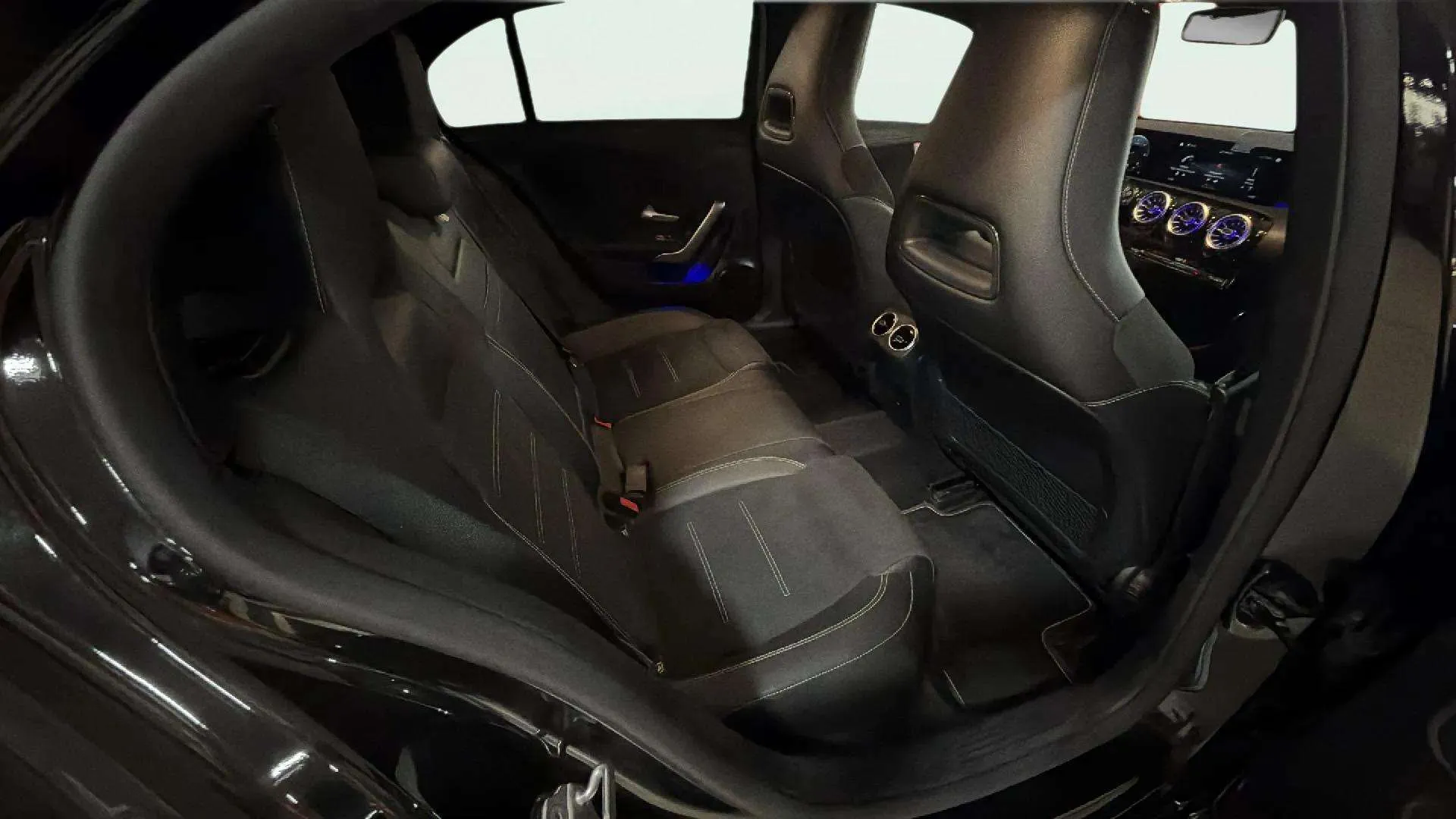 Mercedes-Benz Clase A A 180 d - foto 14