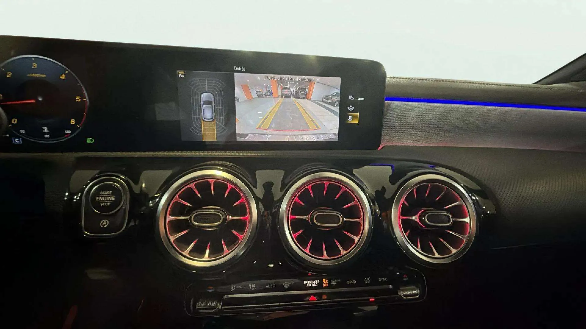 Mercedes-Benz Clase A A 180 d - foto 18