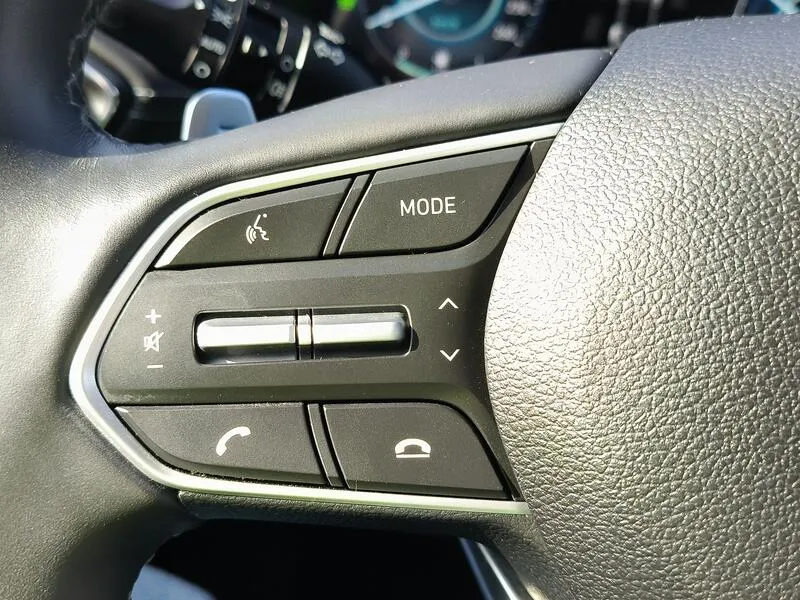 Hyundai Santa Fe 1.6 T-GDi PHEV Tecno 4x4 - foto 26