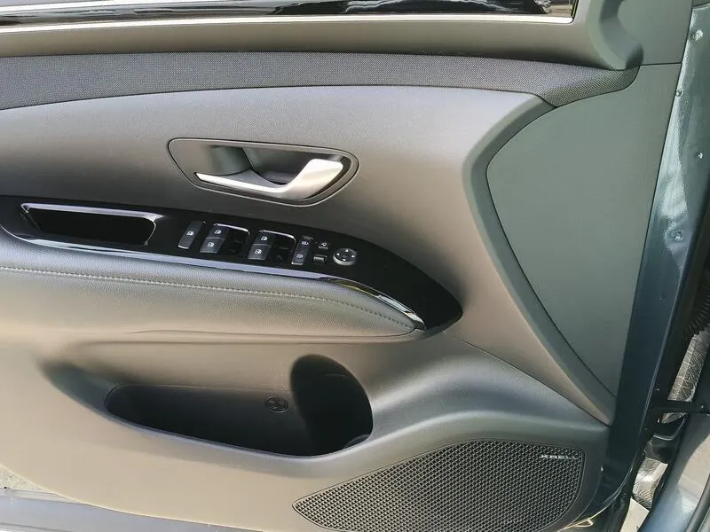 Hyundai Tucson 1.6 CRDi 48V Tecno - foto 29