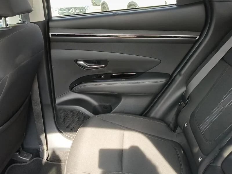 Hyundai Tucson 1.6 CRDi 48V Tecno - foto 32