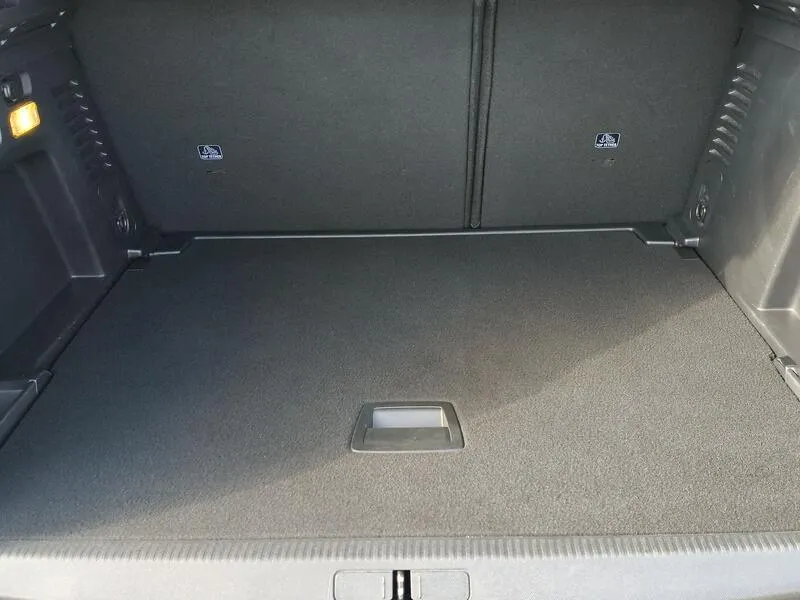 Peugeot 3008 Active Pack 1.5 HDi - foto 37